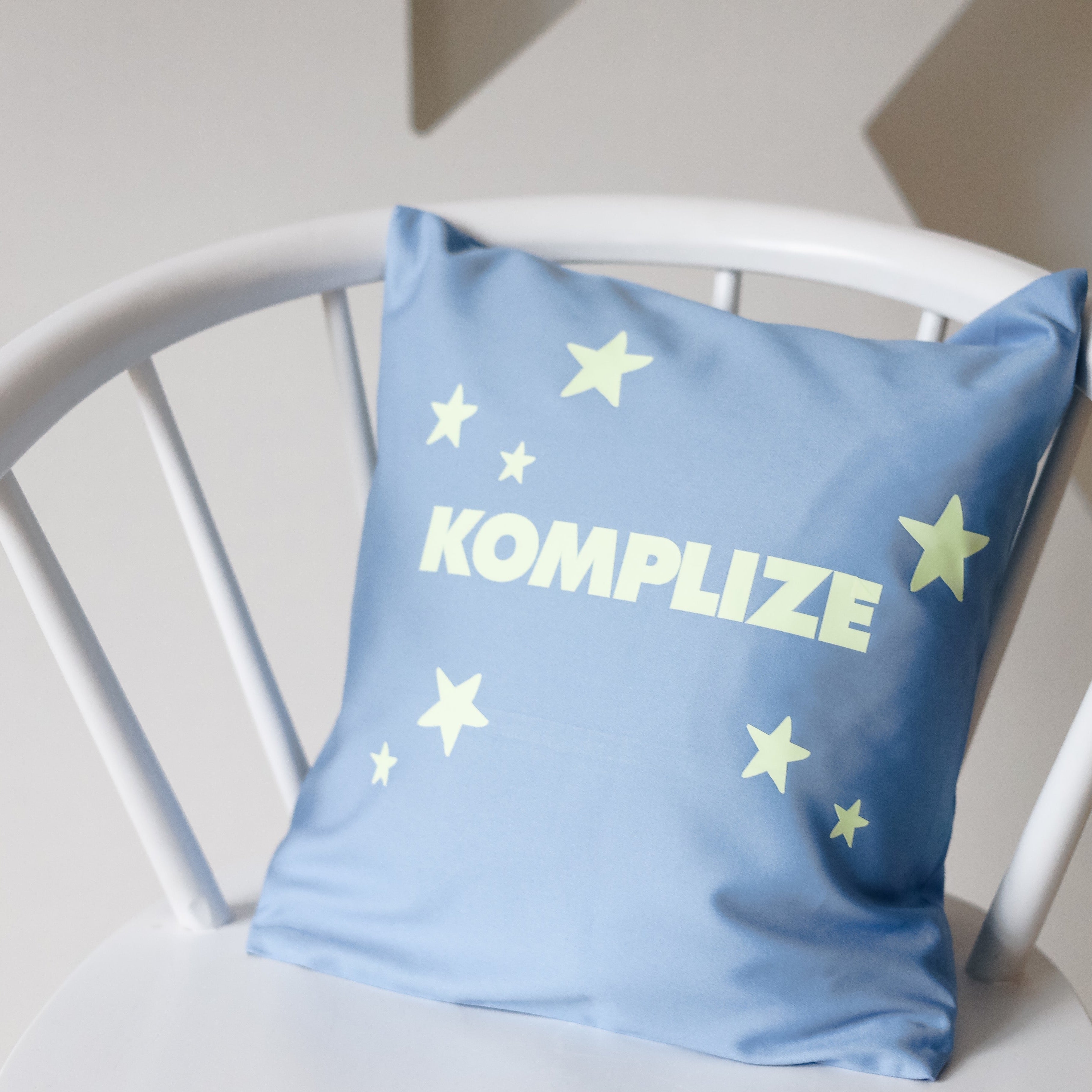 GLOW Kissenhülle KOMPLIZE