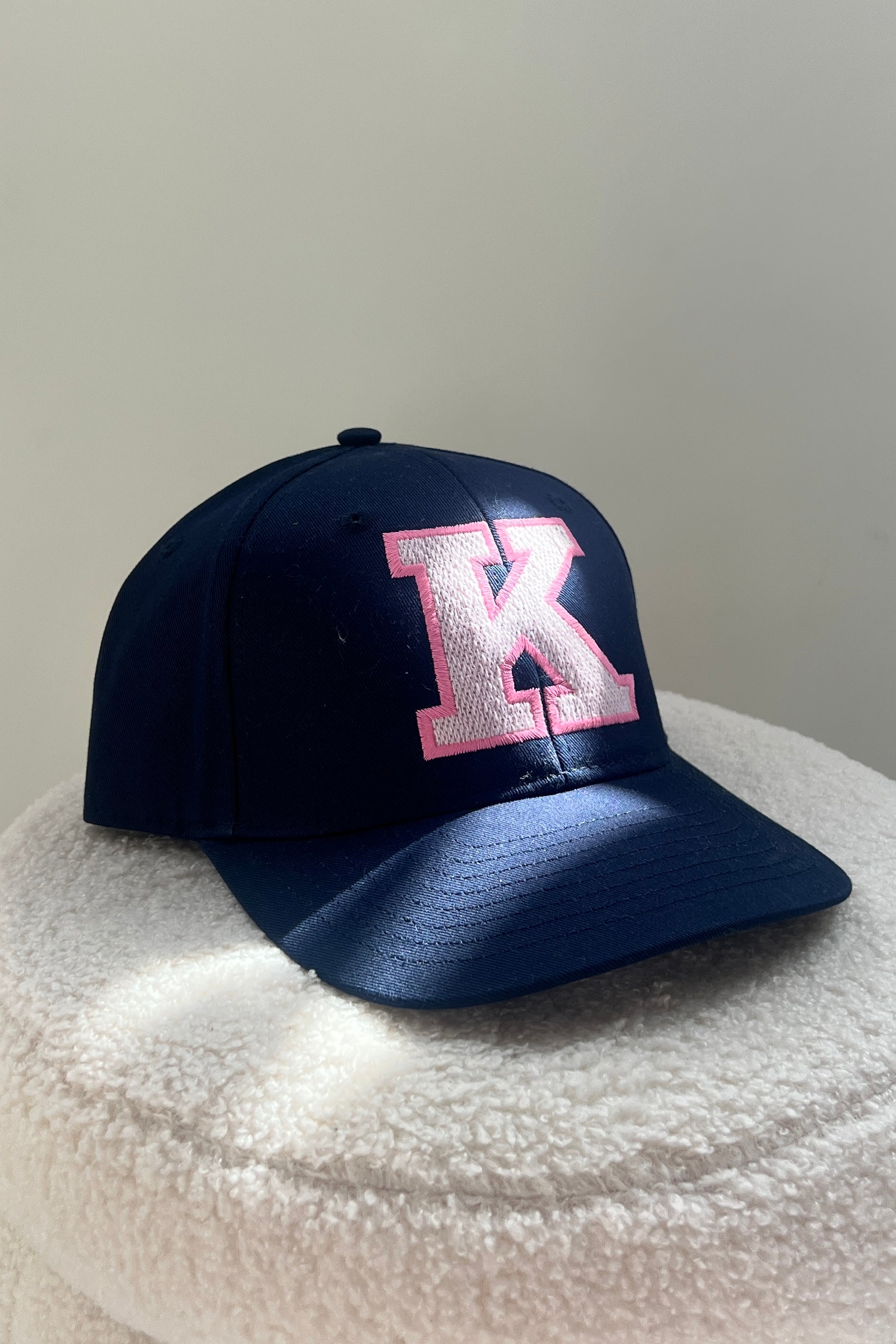 CAP K navy/ light pink