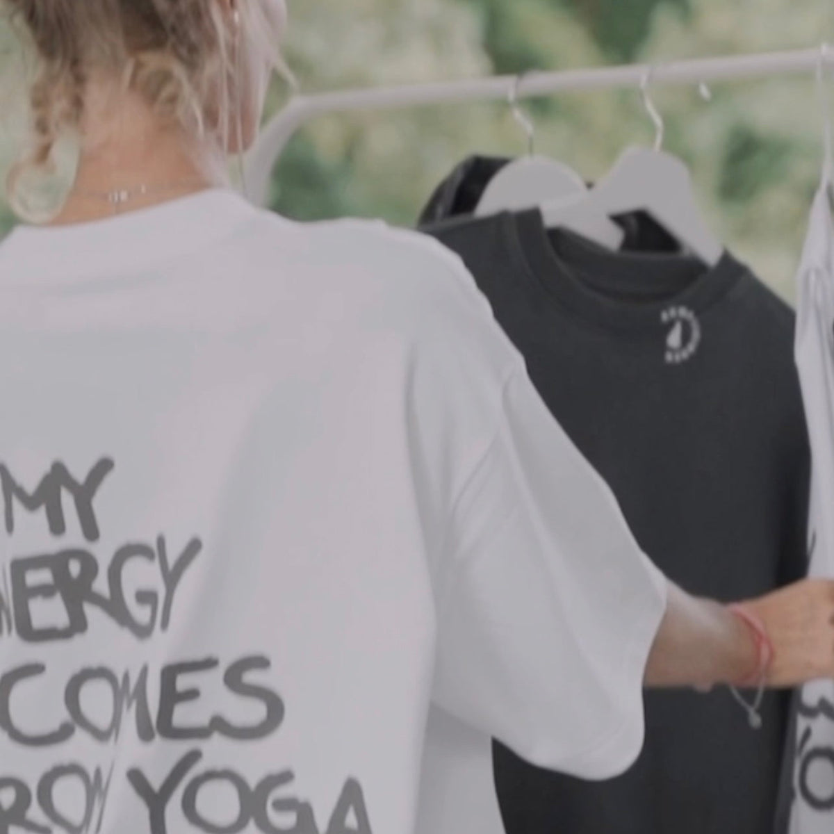 Shirt ENERGY Yoga white/ dark grey onesize