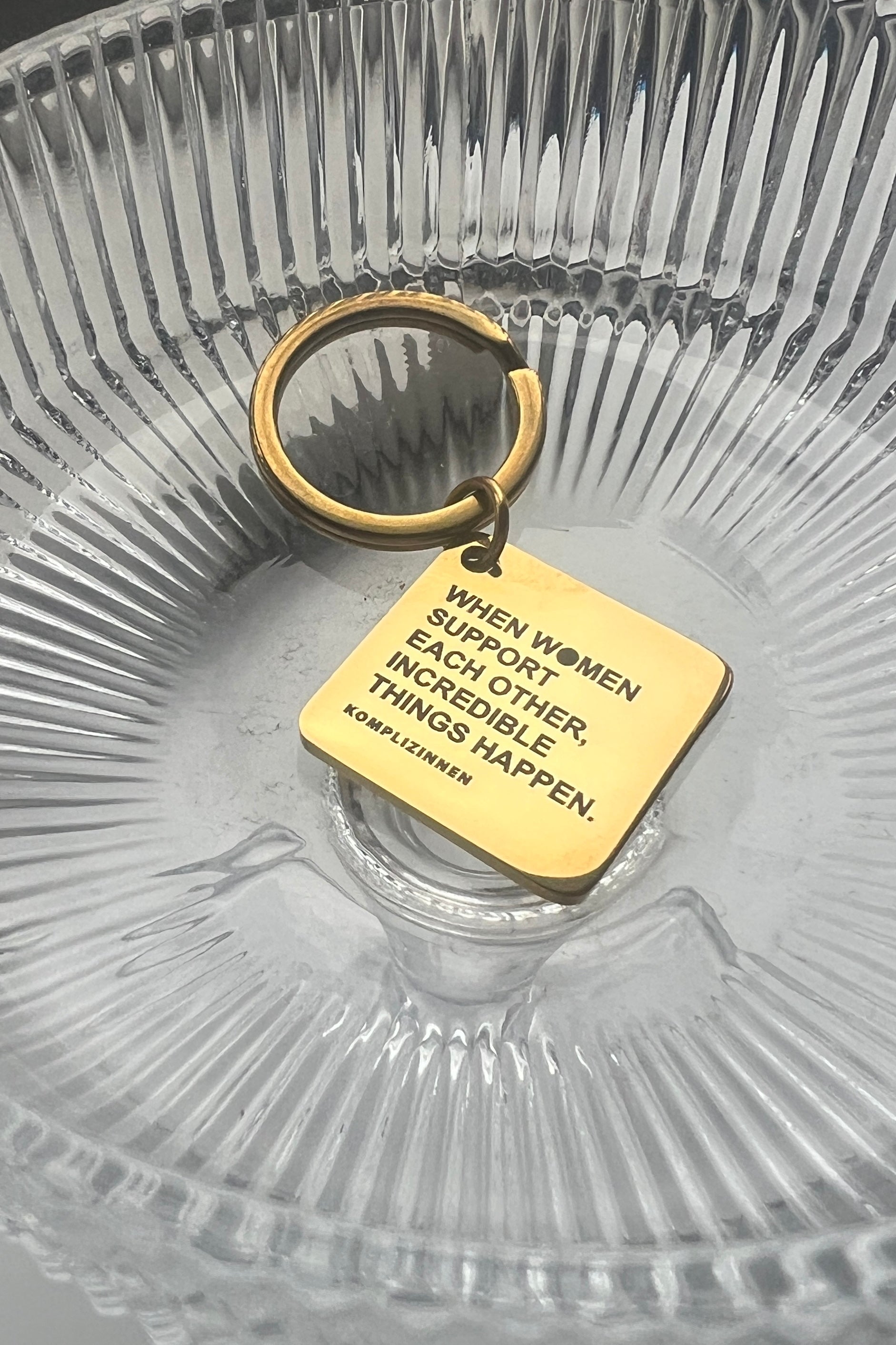 Schlüsselanhänger WOMEN