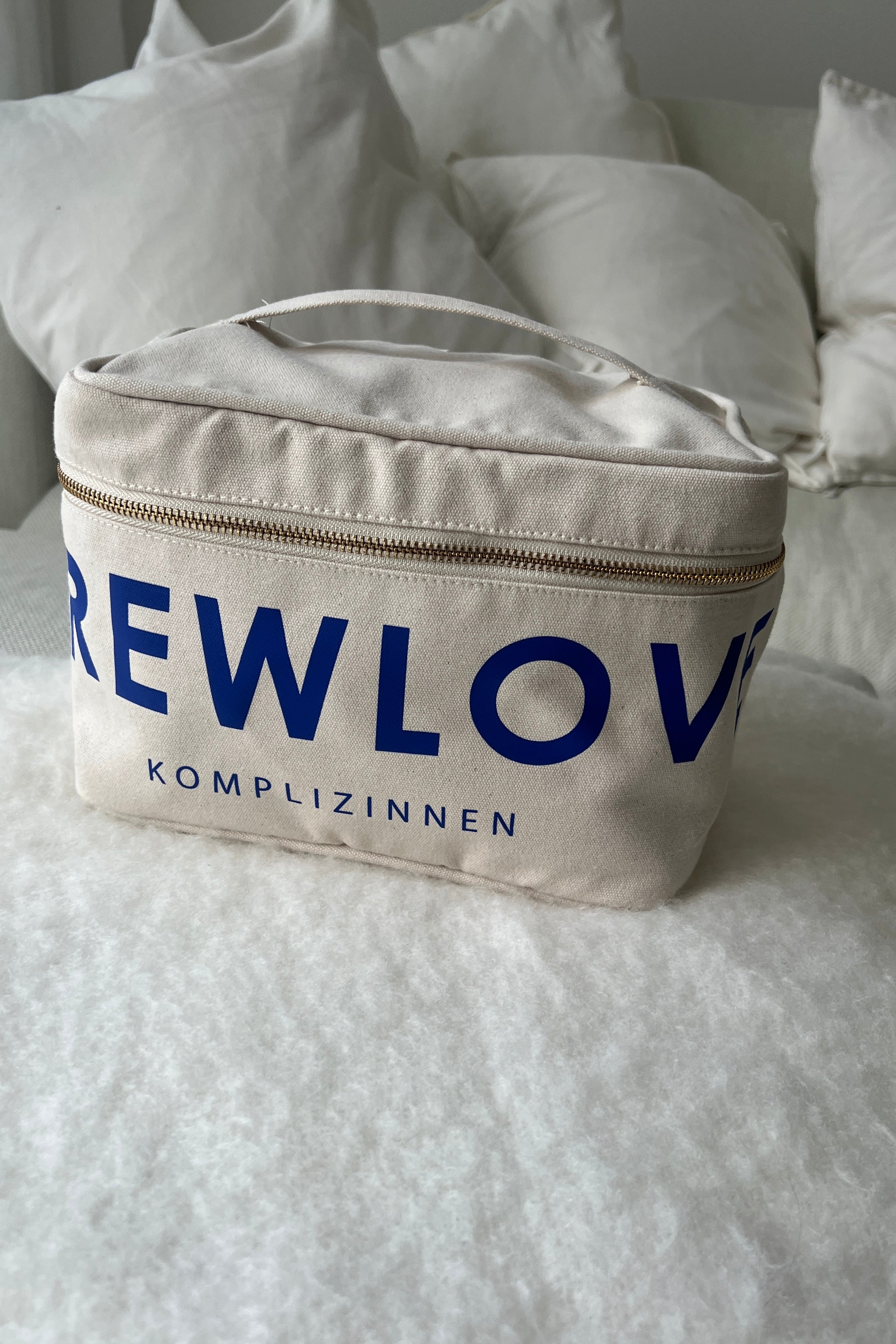 Cosmetic Bag CREWLOVE beige/ blue