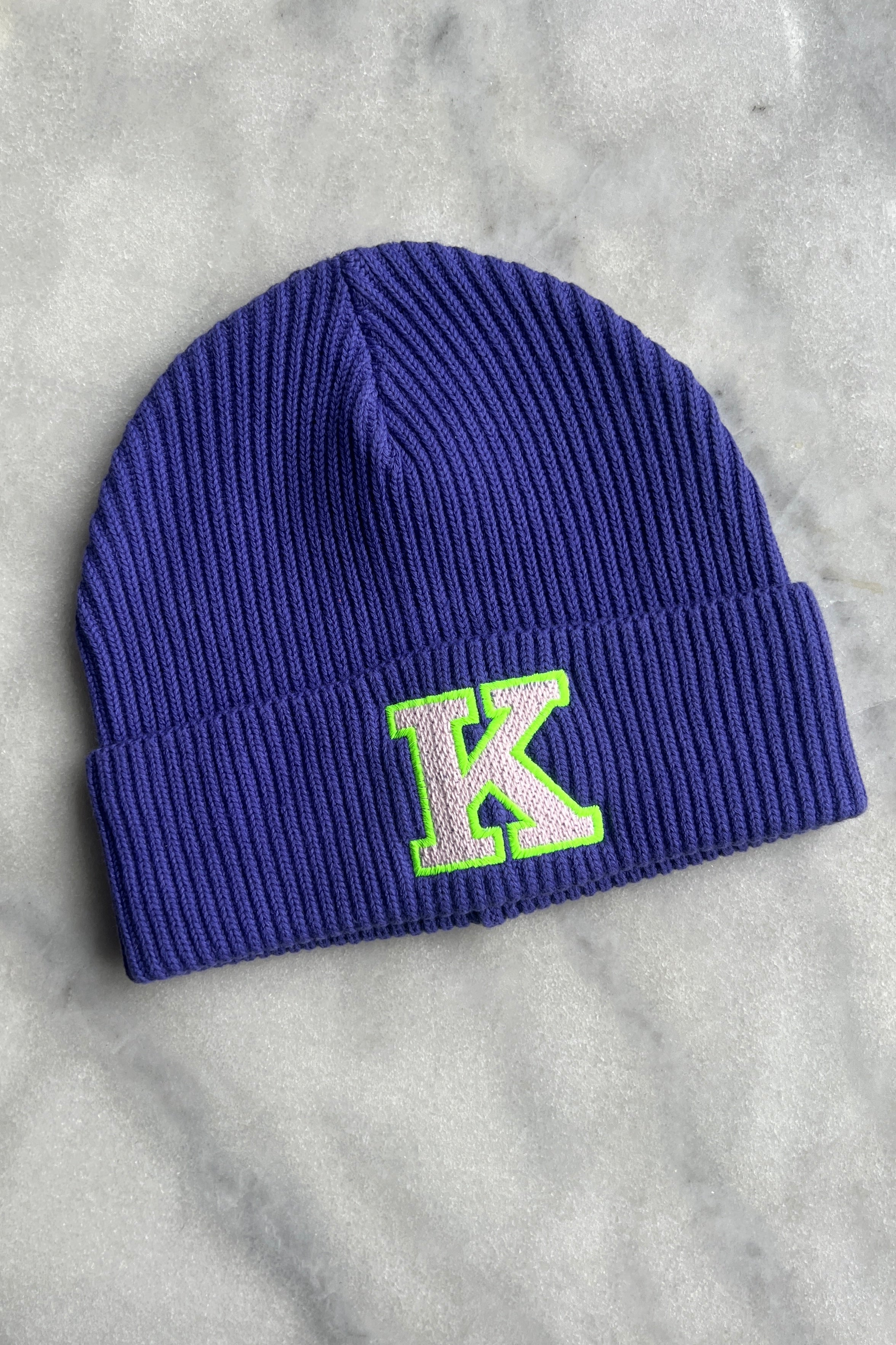 BEANIE lila/ neon grün