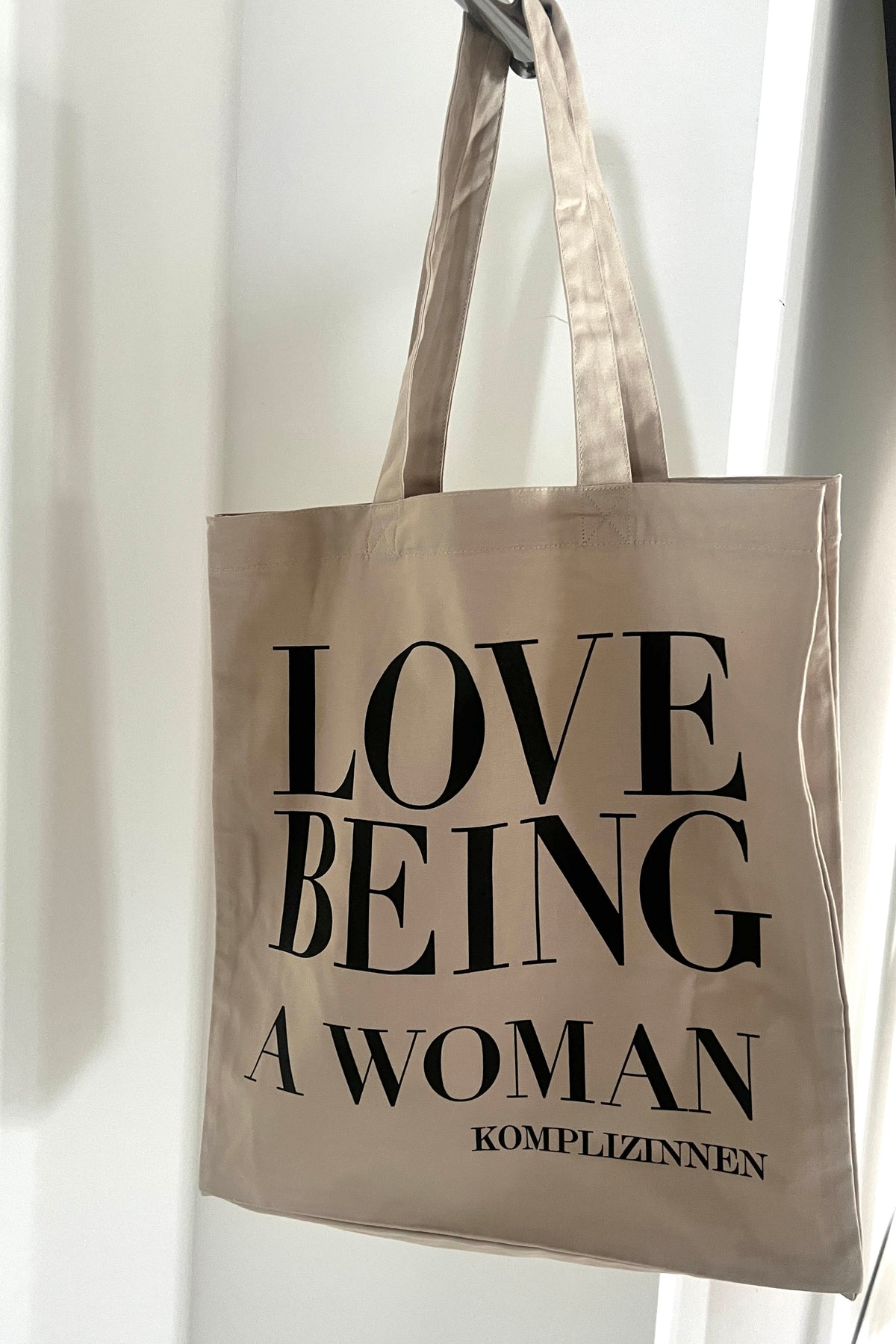 Bag LOVE BEING A WOMAN