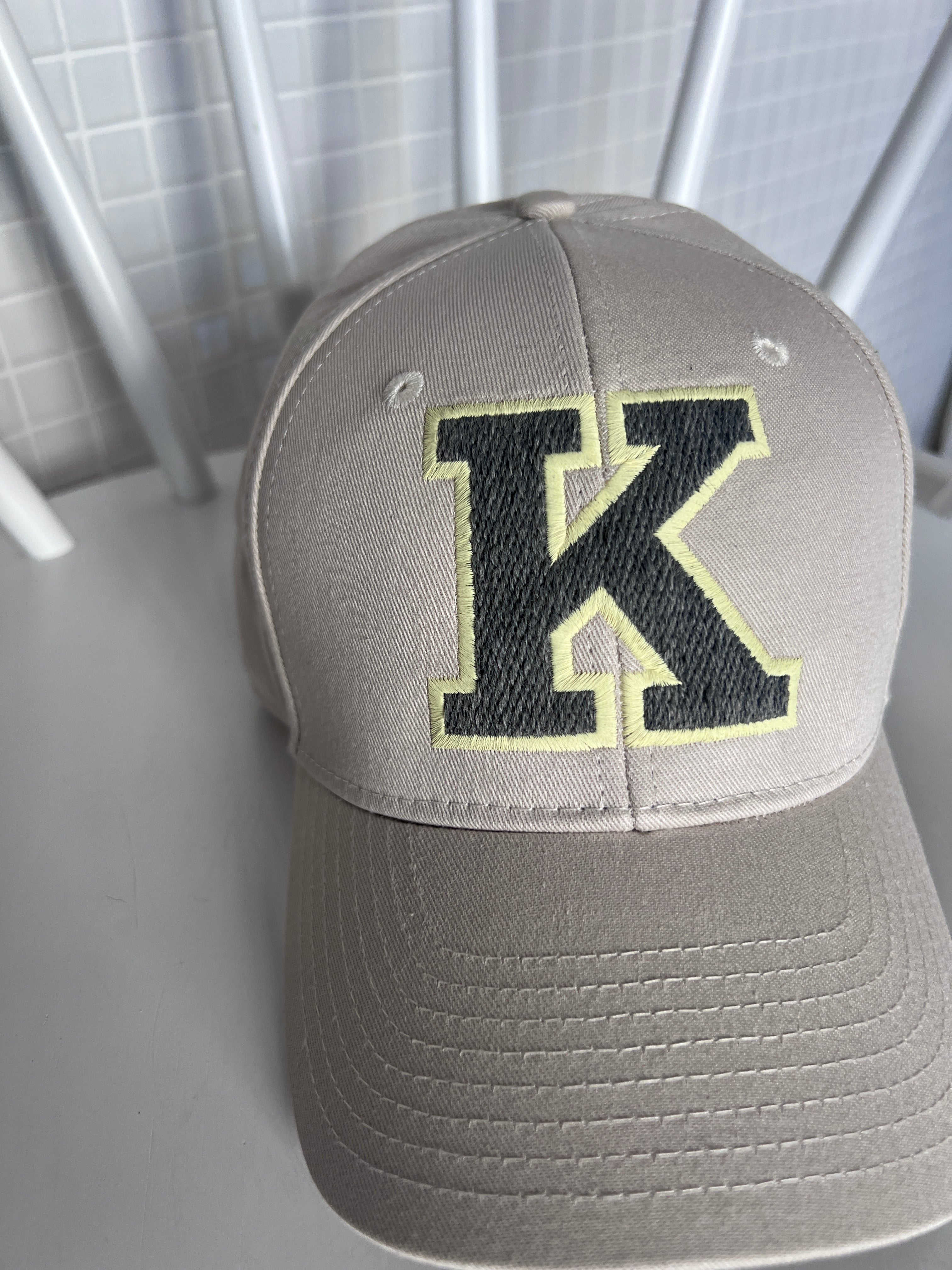 CAP K stone/ grey-butter