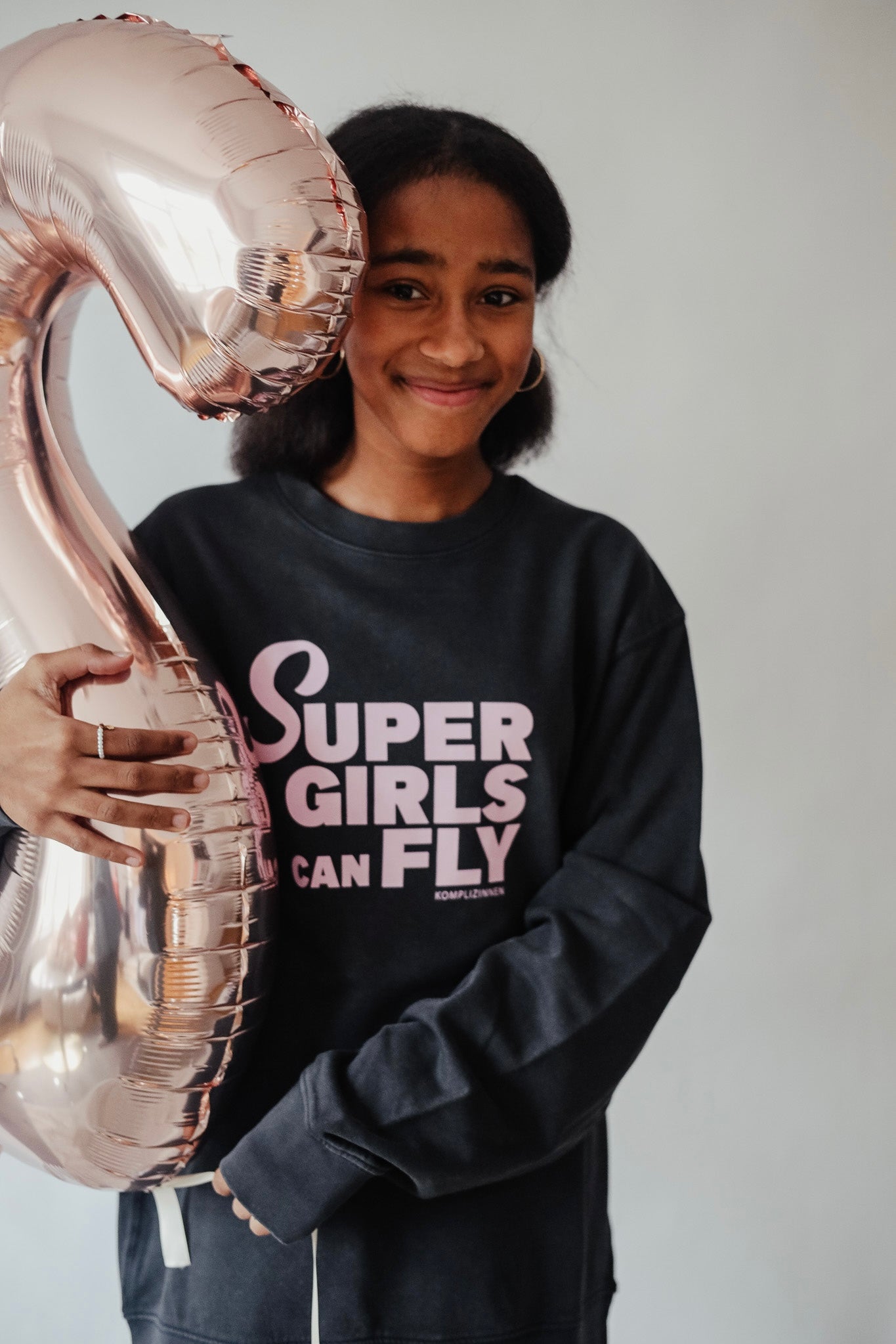 SUPERGIRLS CAN FLY Sweater vintage black/ rosé