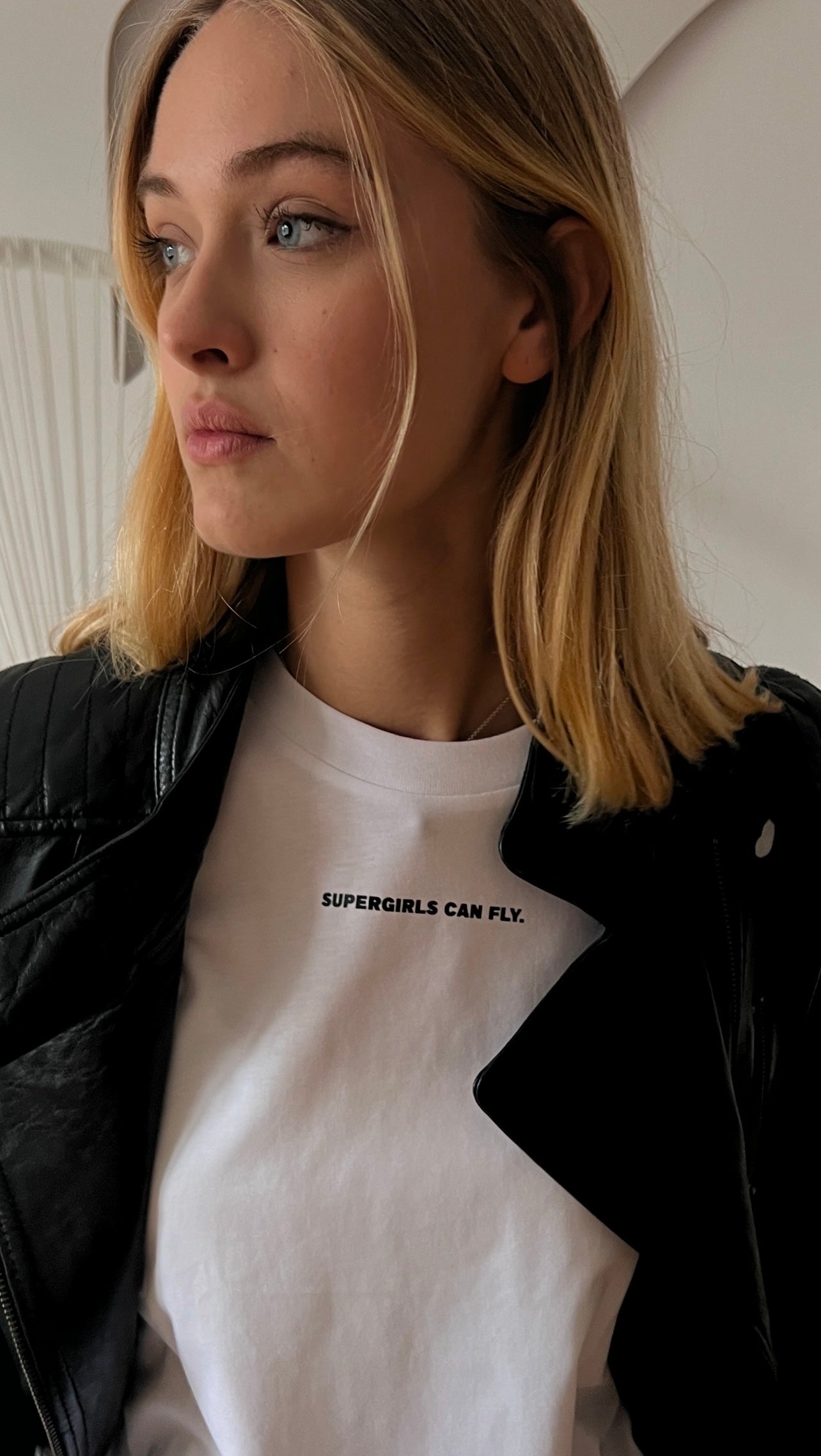 SUPERGIRLS can fly Shirt white