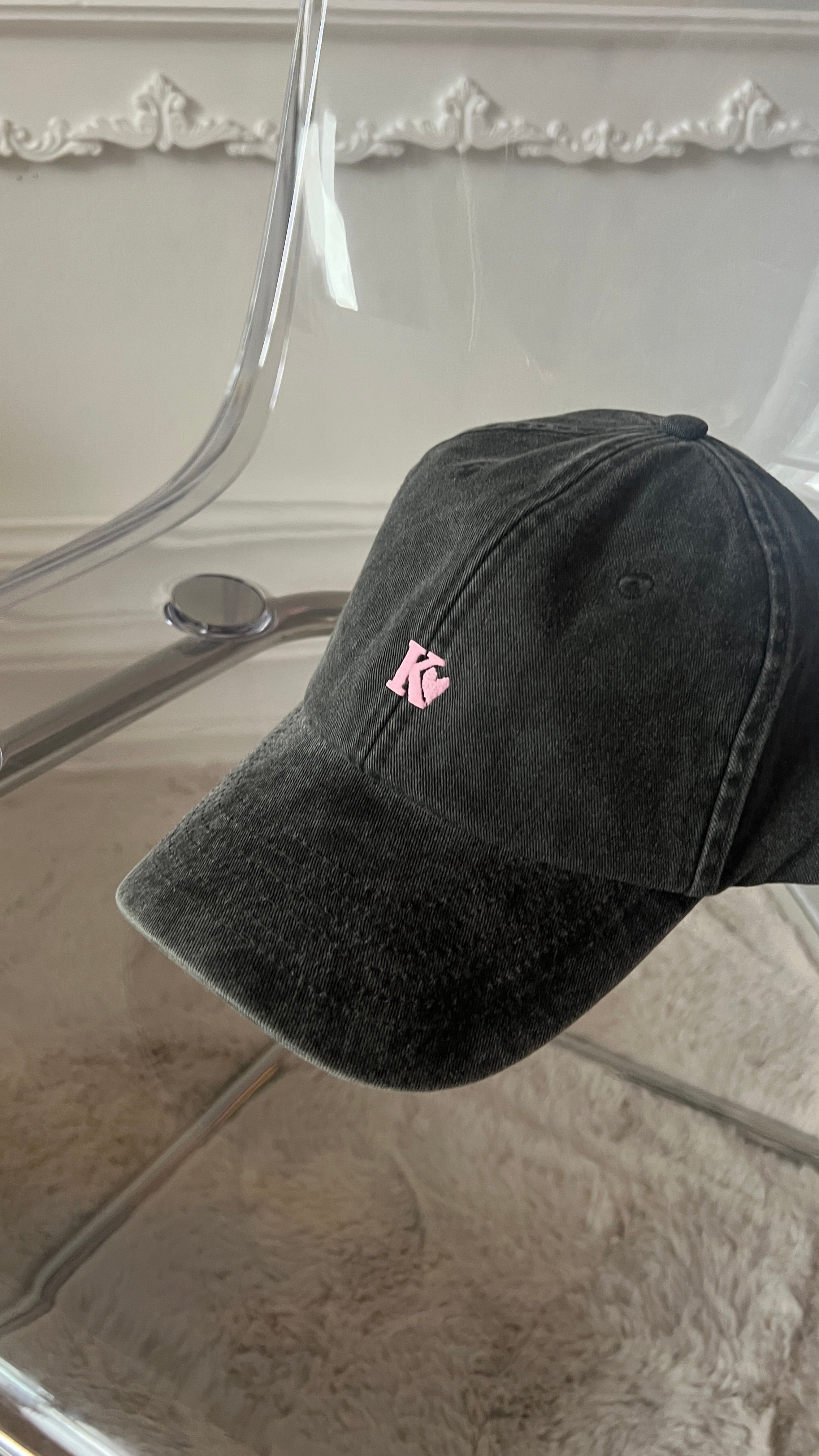 CAP K Love vintage black/ pink