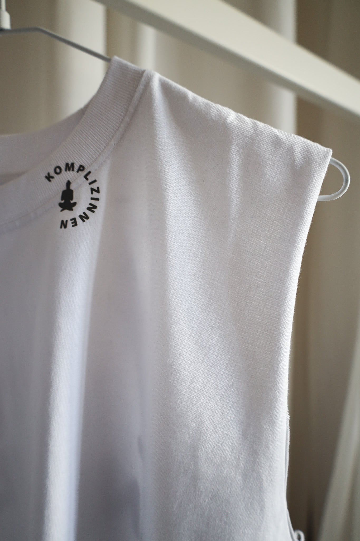 ENERGY YOGA Shirt Custom Cut/ onesize