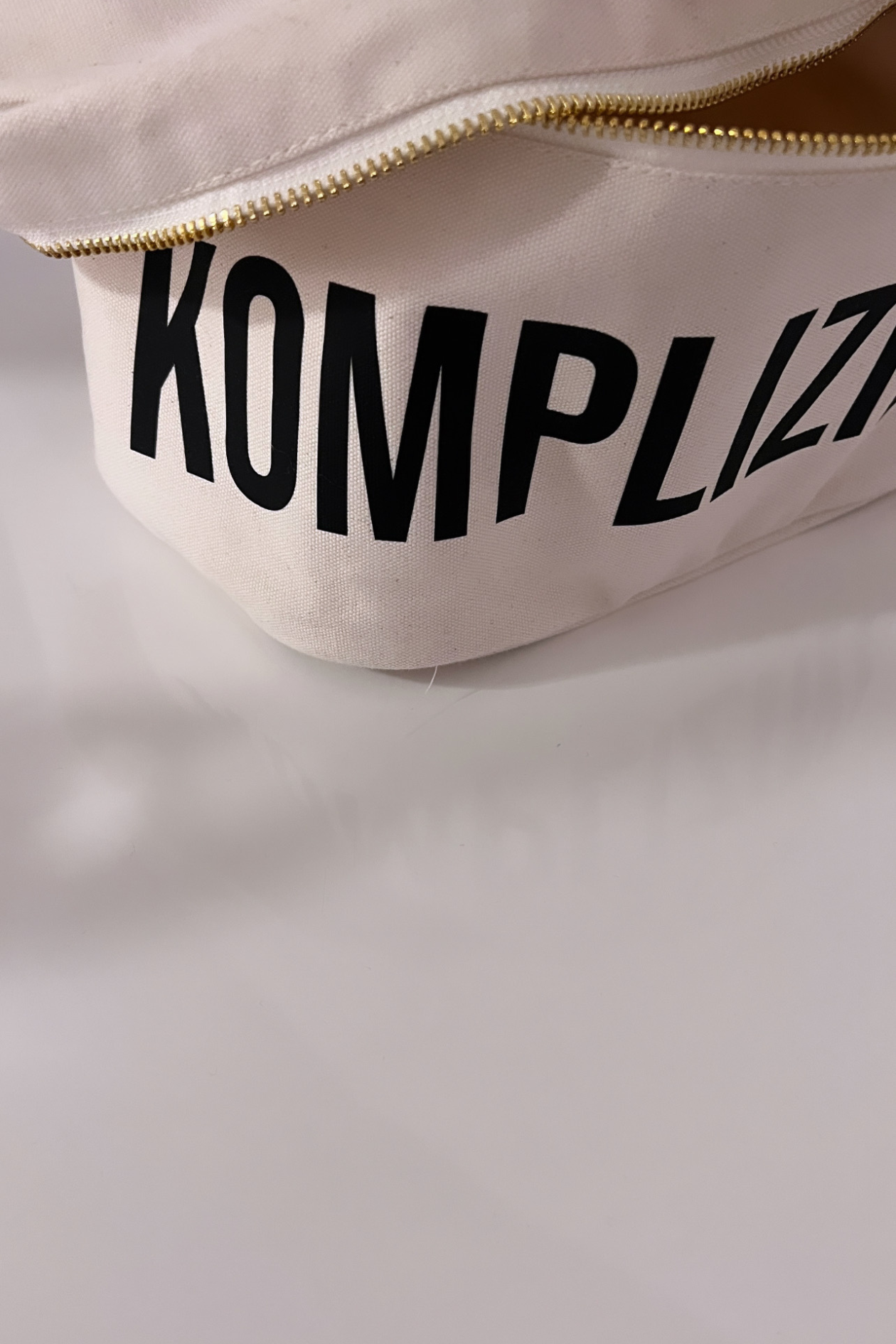 Cosmetic Bag KOMPLIZINNEN
