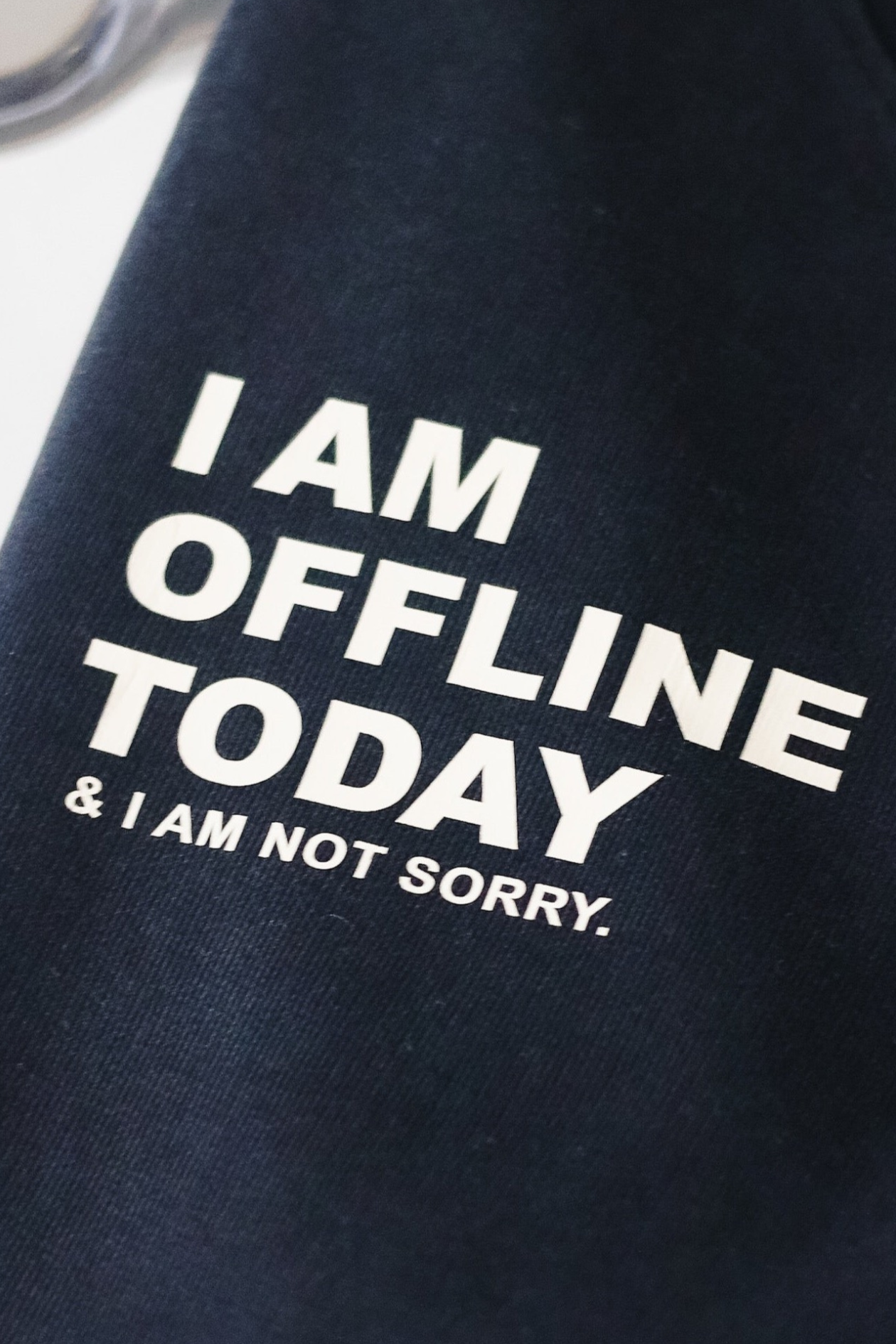 OFFLINE... Sweater vintage black/ white