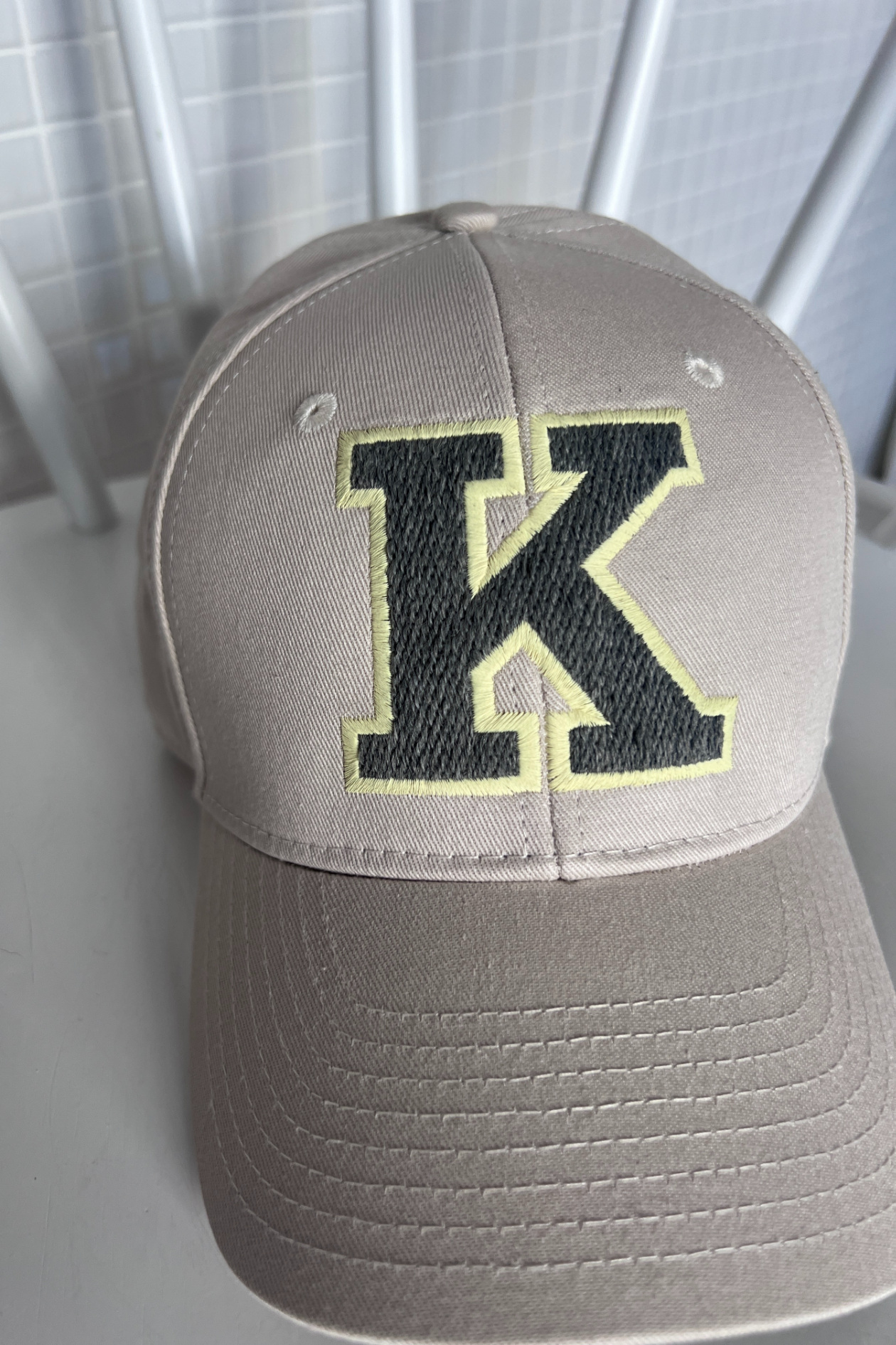 CAP K stone/ grey-butter
