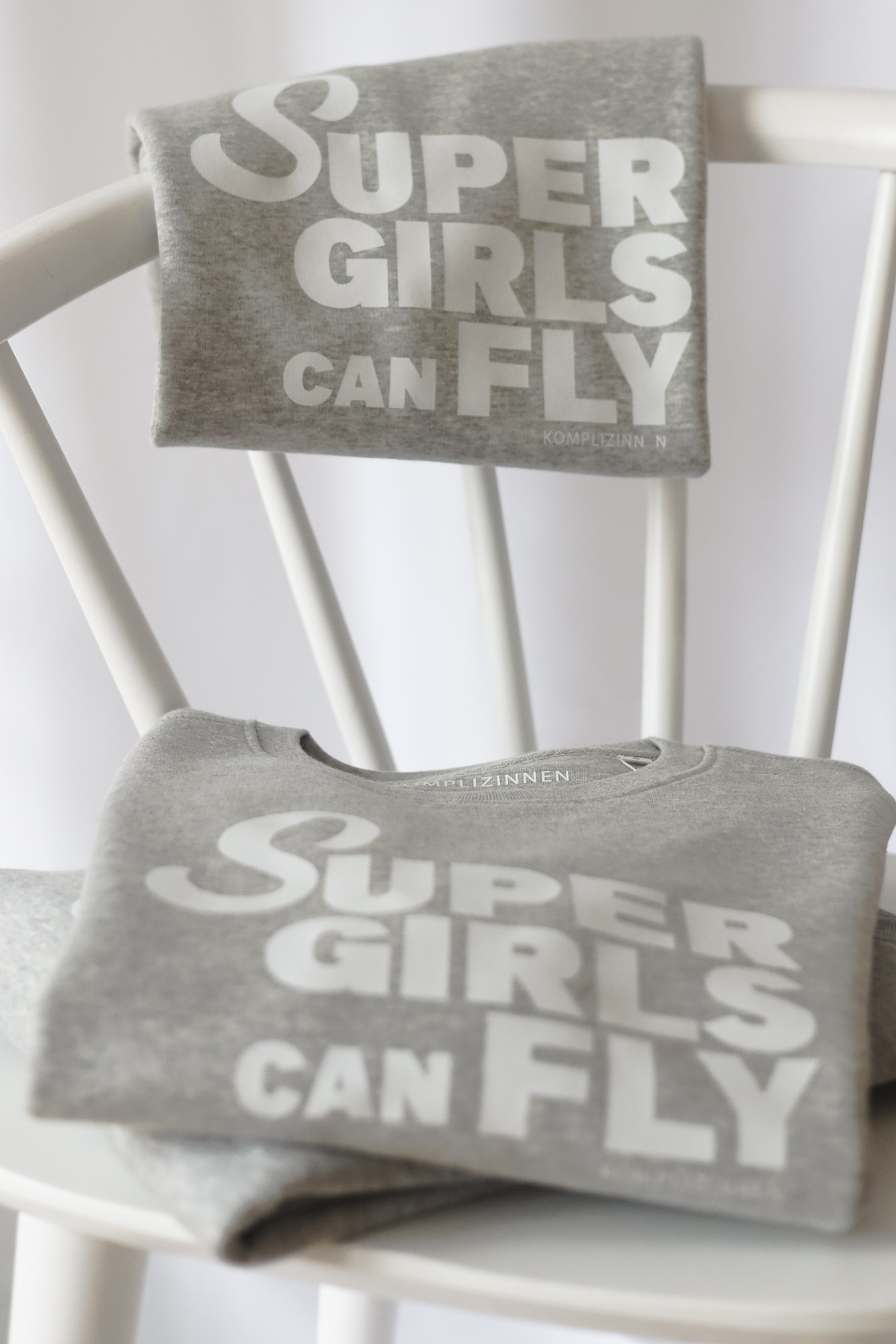 SUPERGIRLS can fly Sweater