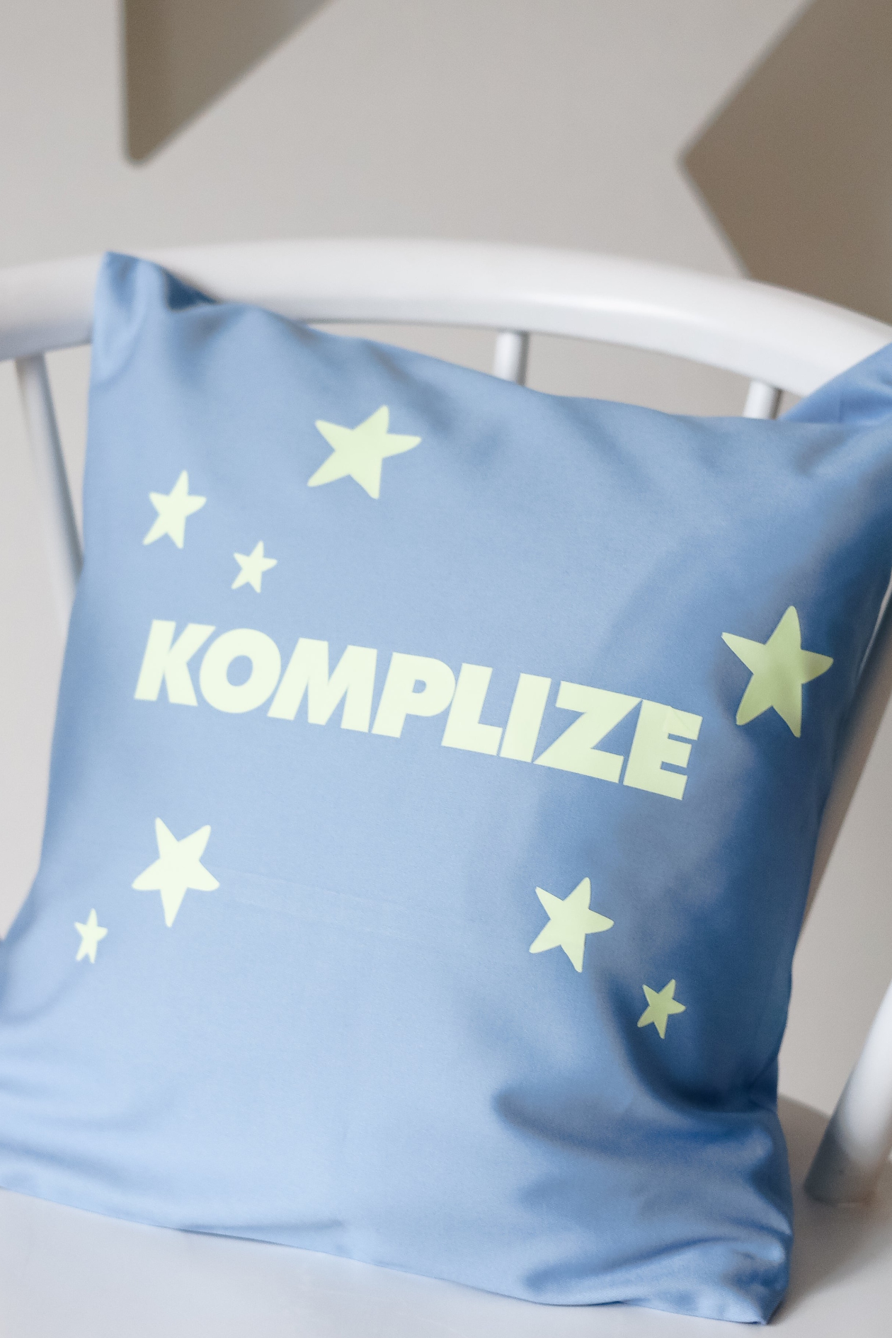 GLOW Kissenhülle KOMPLIZE