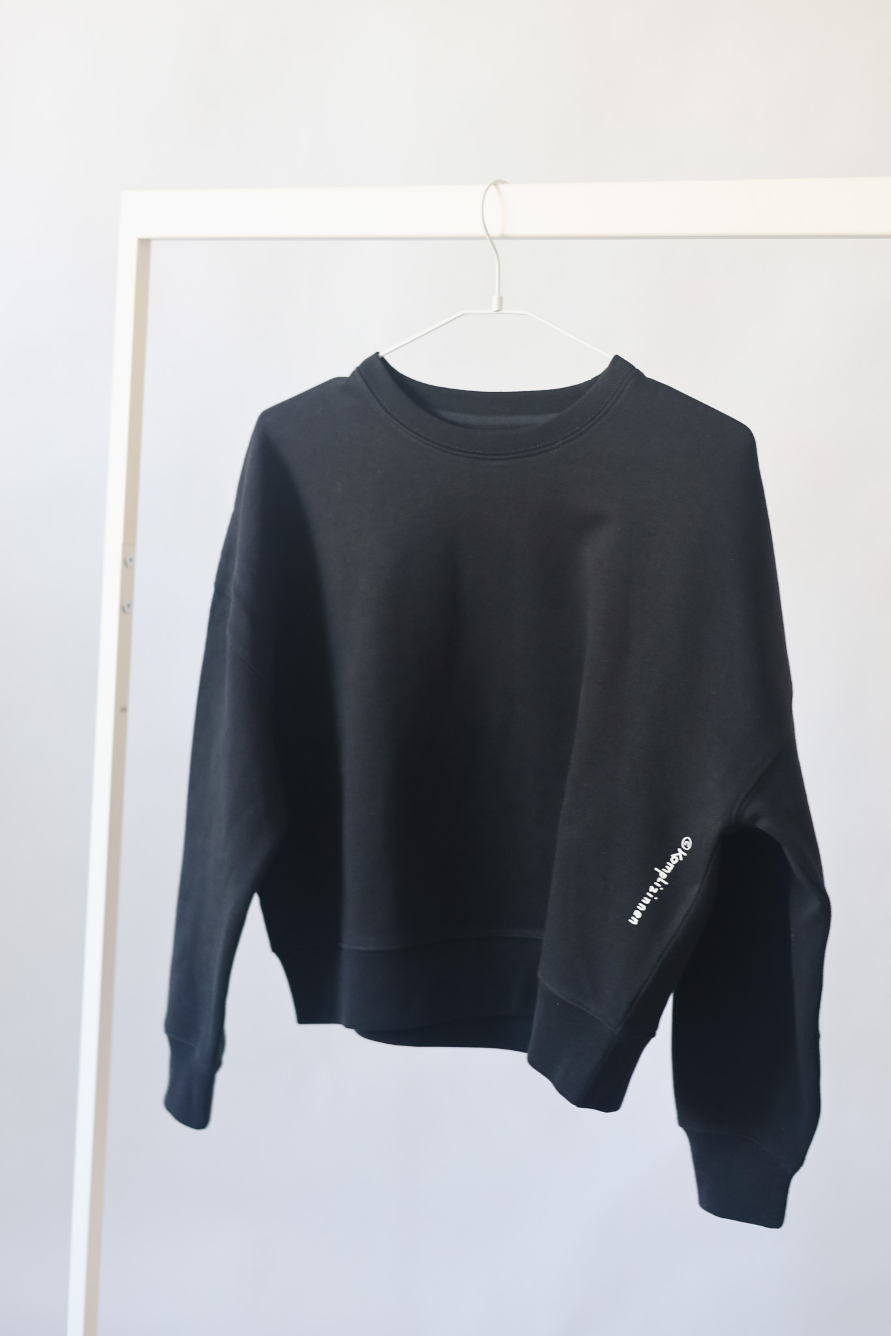 LE CLUB Sweater black/ white