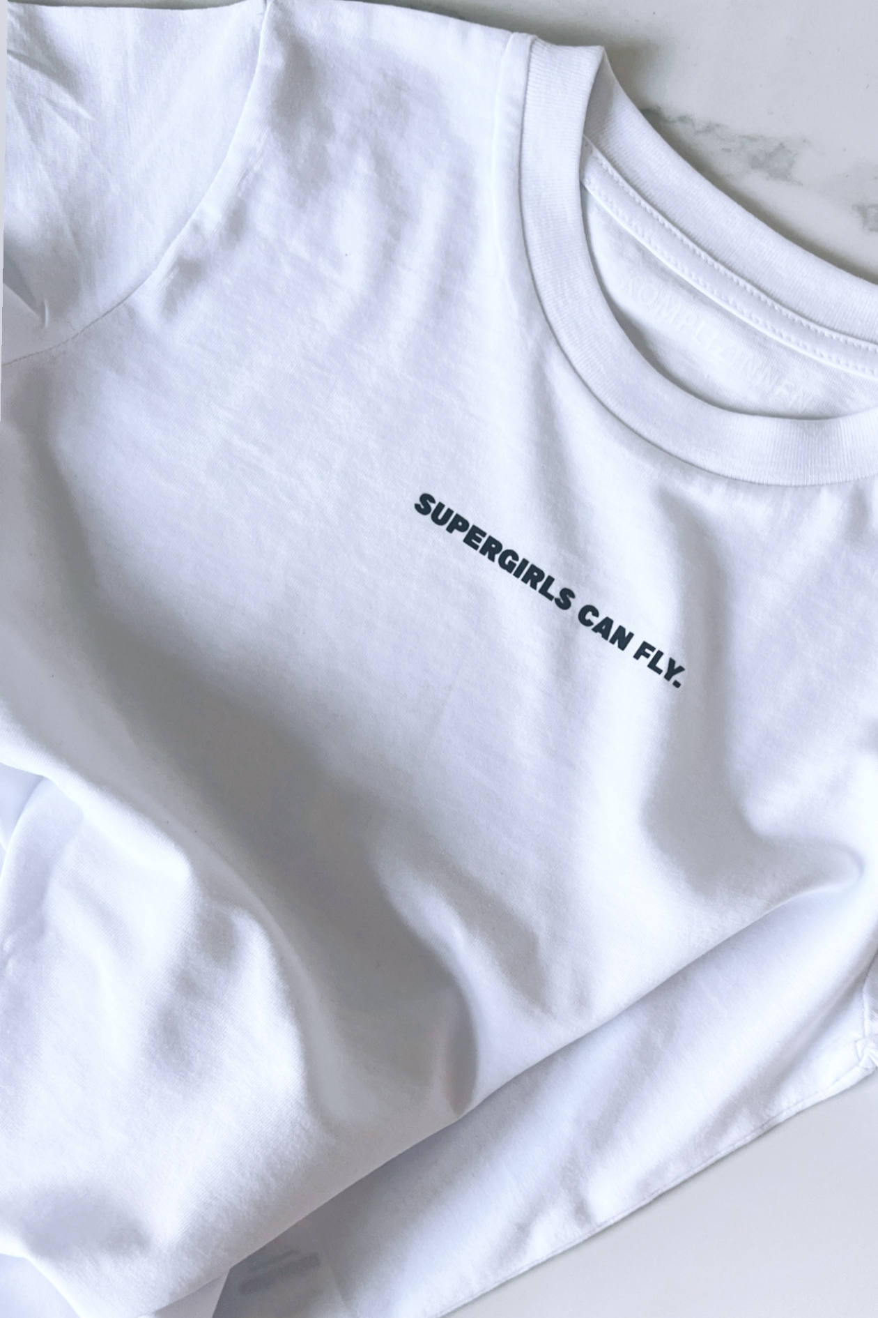 Shirt SUPERGIRLS CAN FLY white/ black