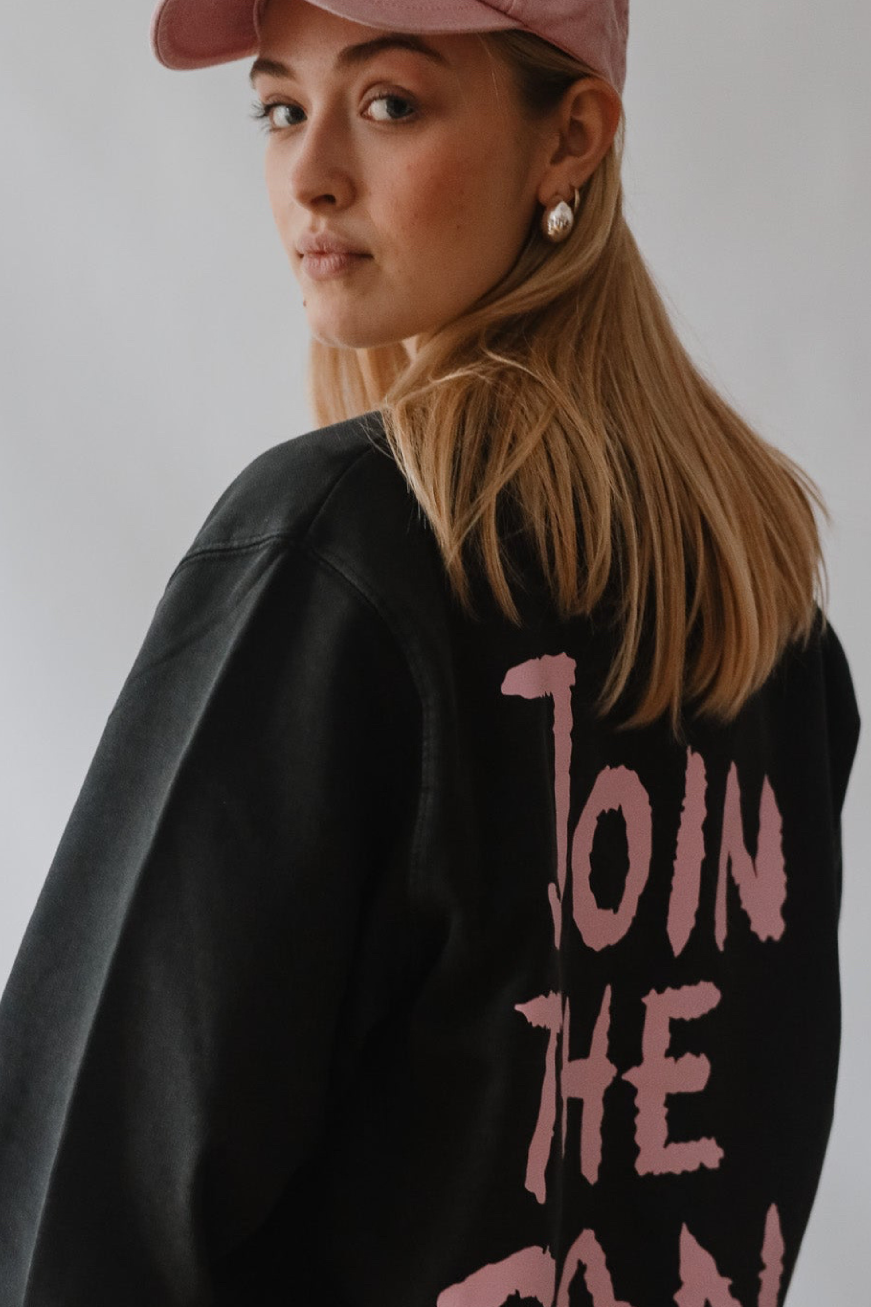 JOIN THE GANG Sweater vintage black/ pink