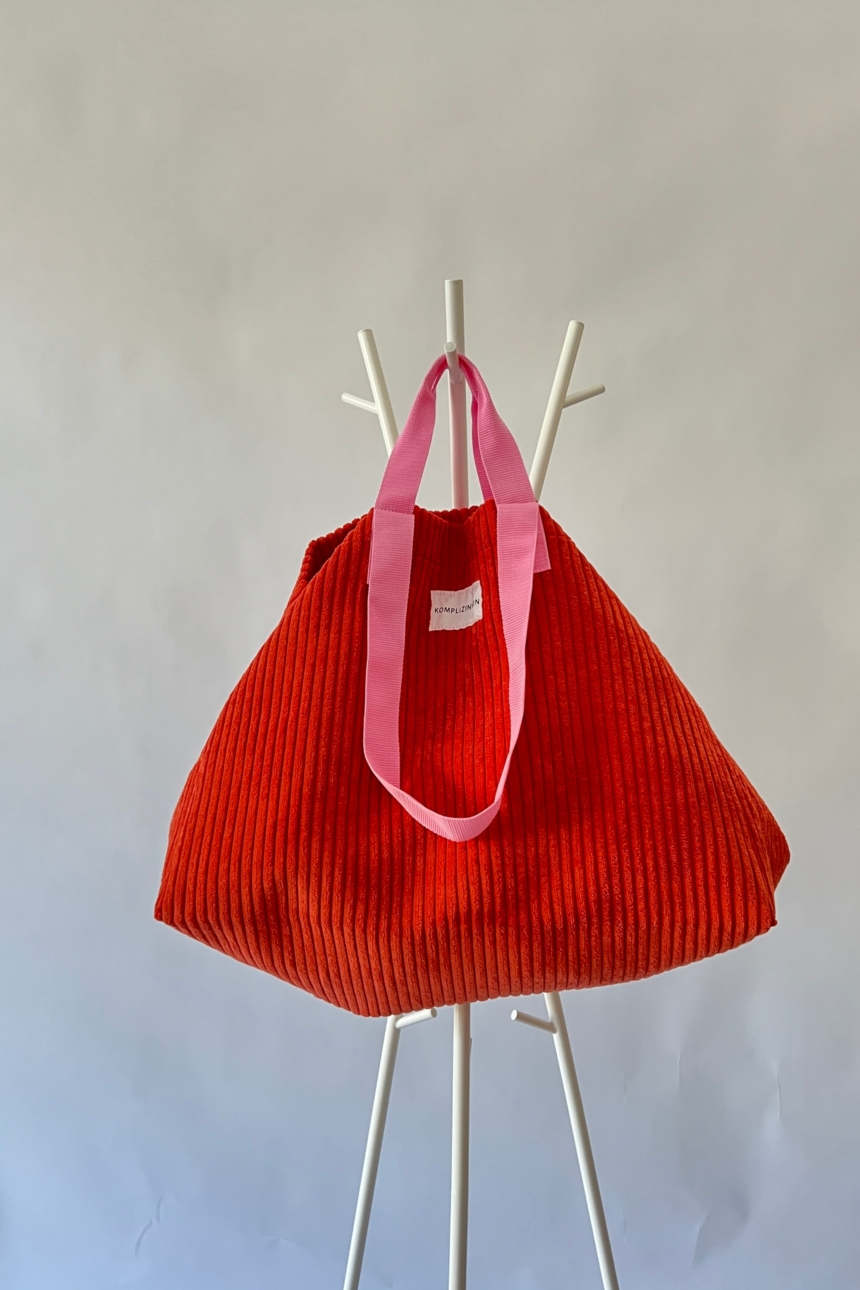 BIG LOVE BAG strawberry margarita