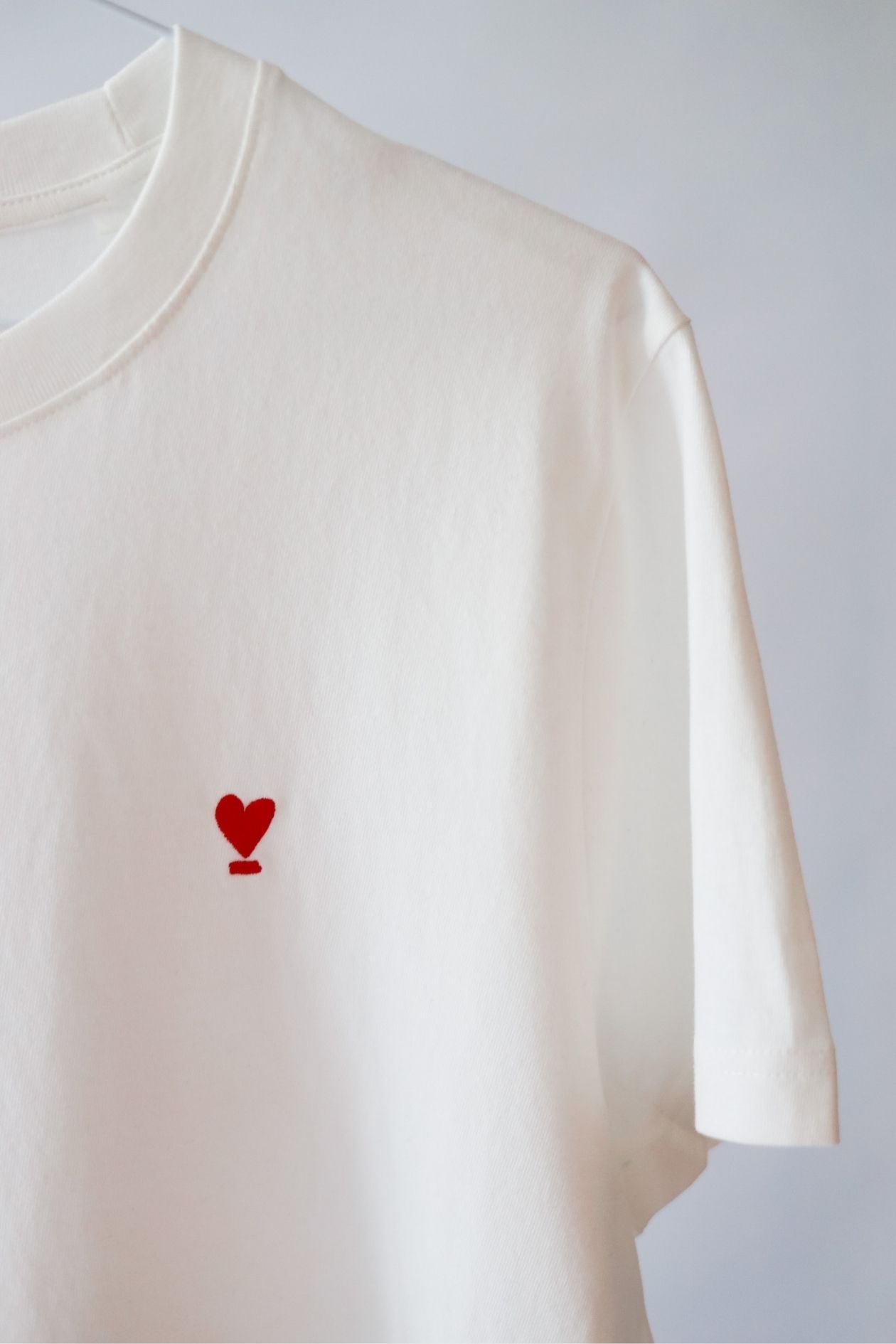Shirt WE LIFT LOVE off-white/ red