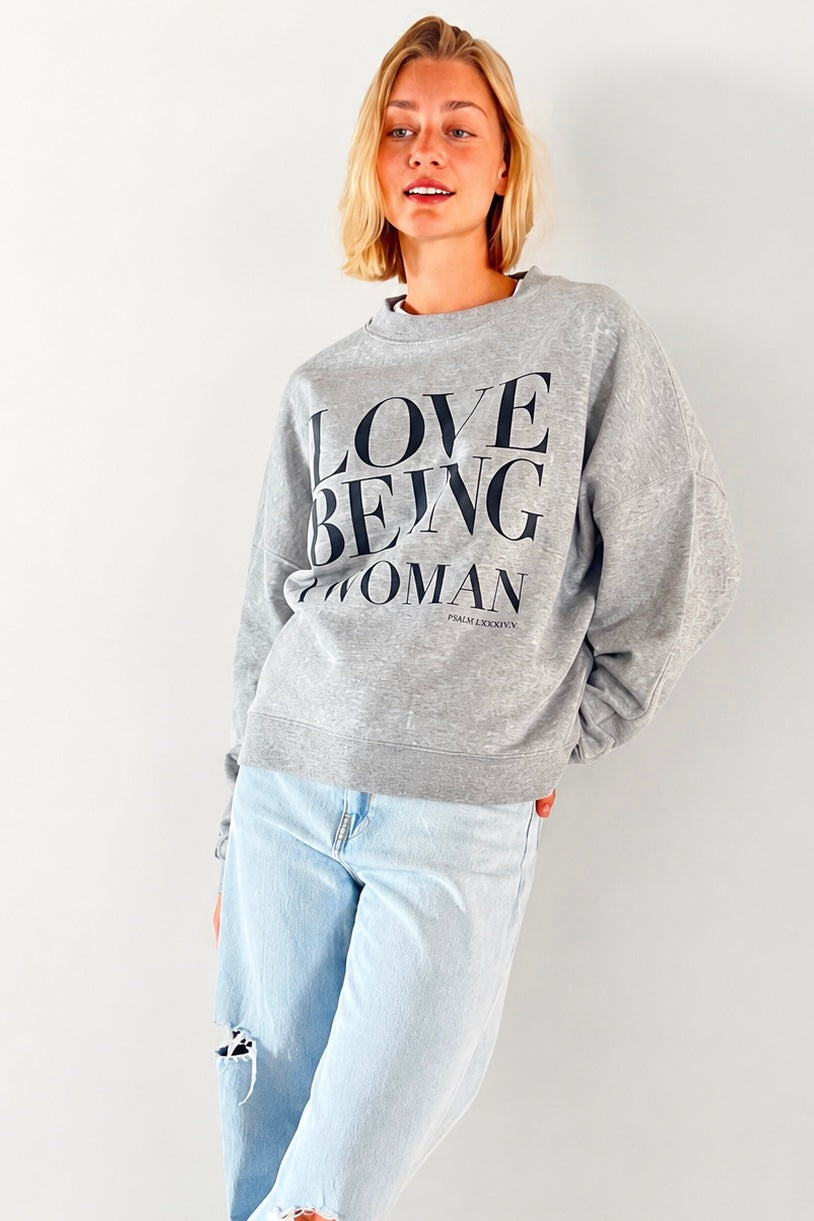 Sweater LOVE BEING A WOMAN