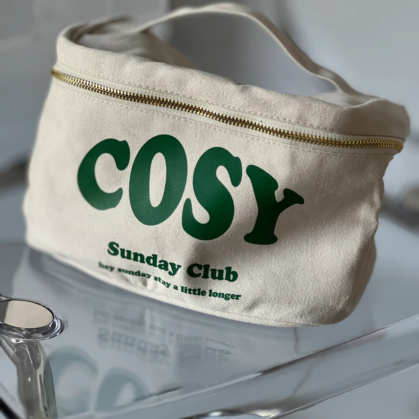 COSY SUNDAY Cosmetic Bag
