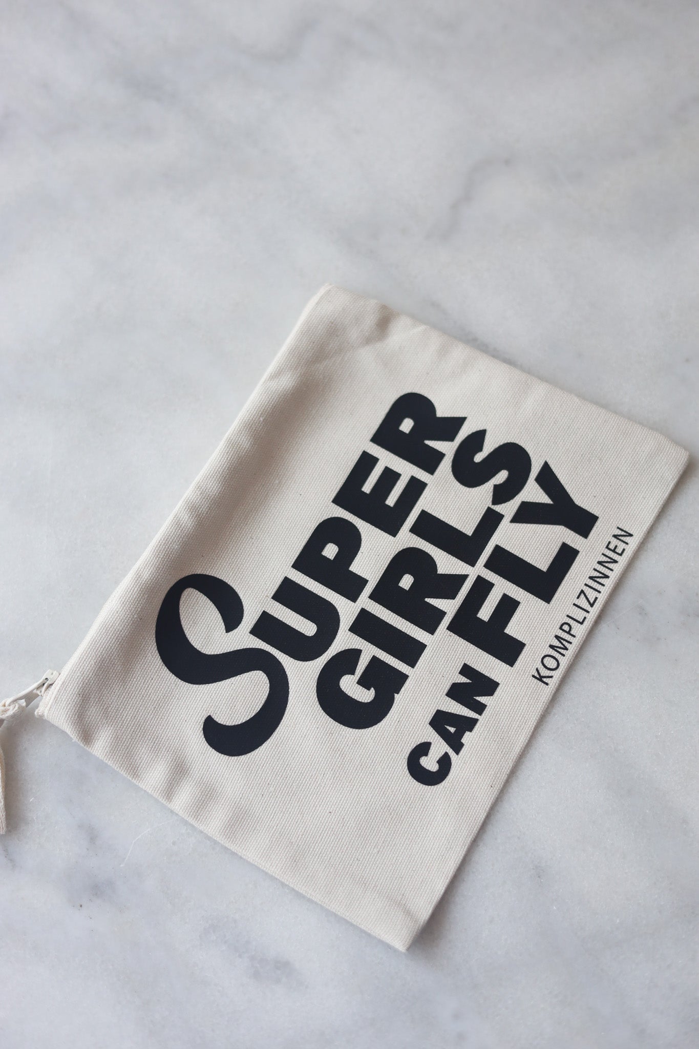 Pouch SUPERGIRLS beige/ black