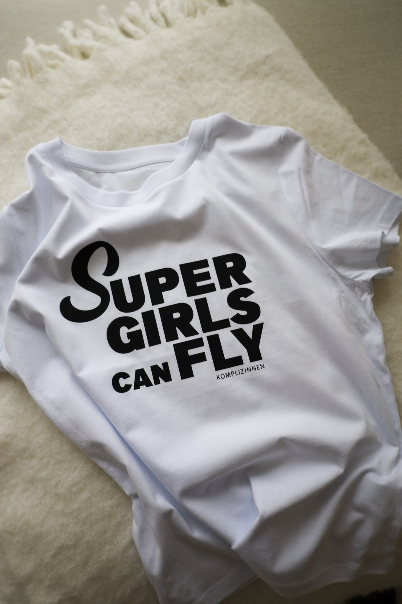 Shirt SUPERGIRLS weiß/ black