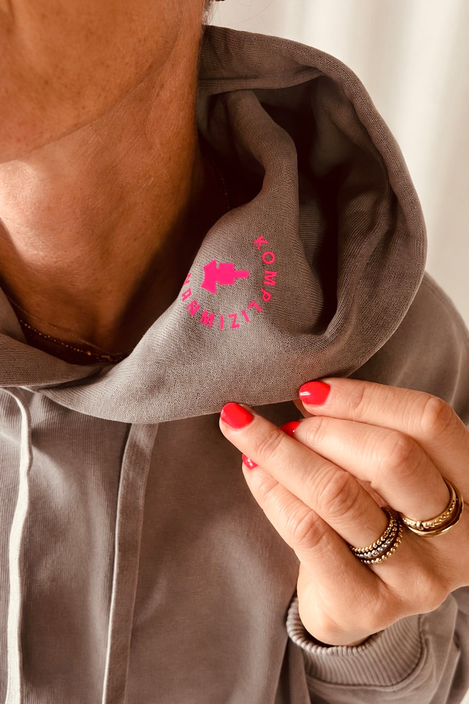 Hoodie ENERGY stone grey/ neon pink