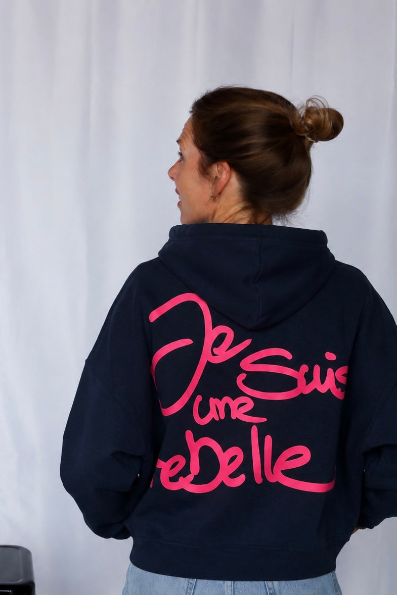 Hoodie Crop UNE REBELLE navy/ neon pink