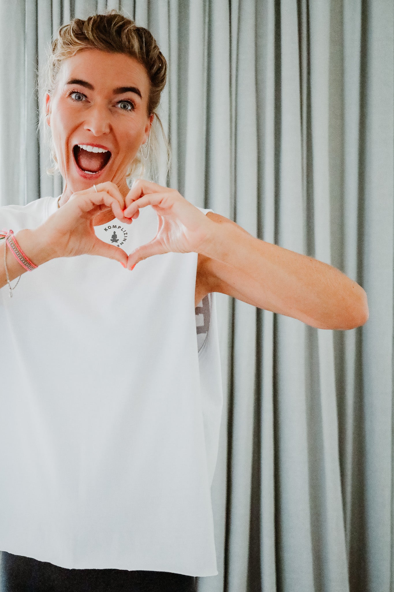 ENERGY YOGA Shirt Custom Cut/ onesize