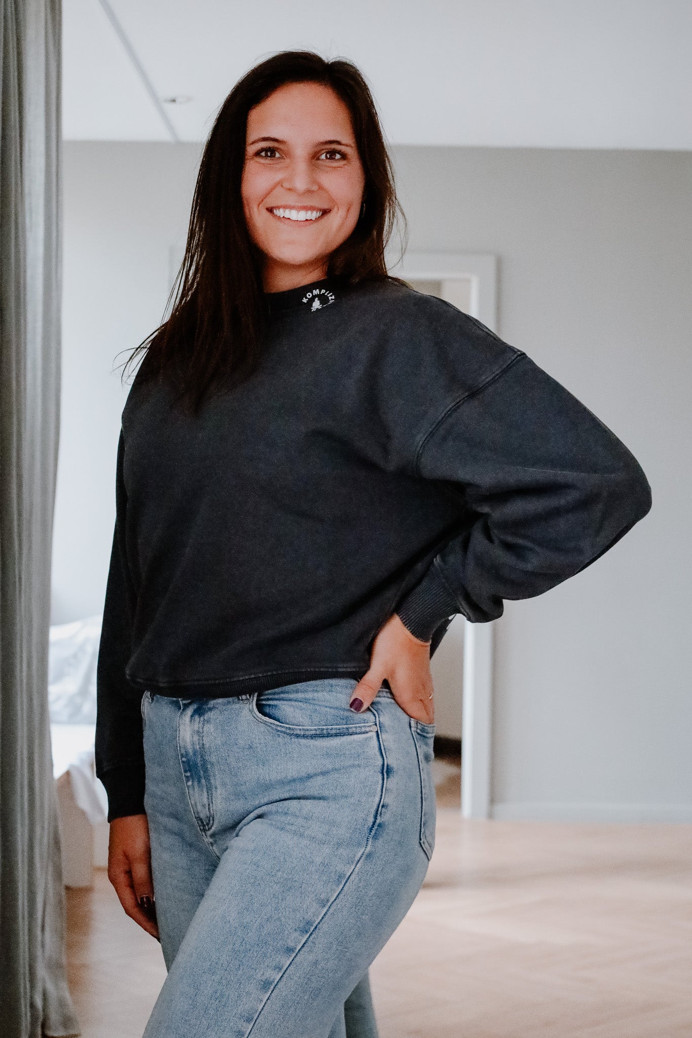 ENERGY Yoga Sweater vintage black