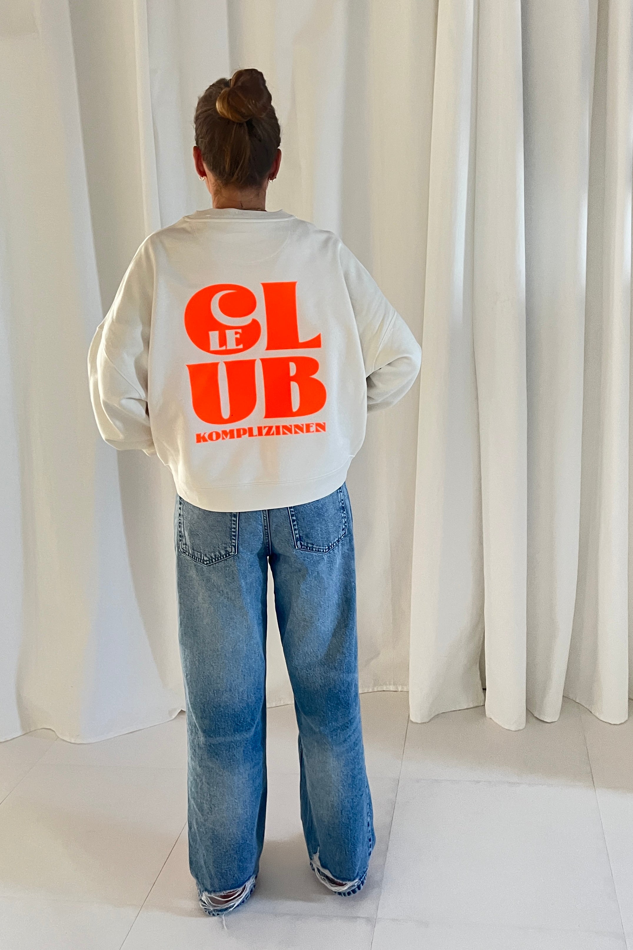 Sweater LE CLUB off white/ neon orange