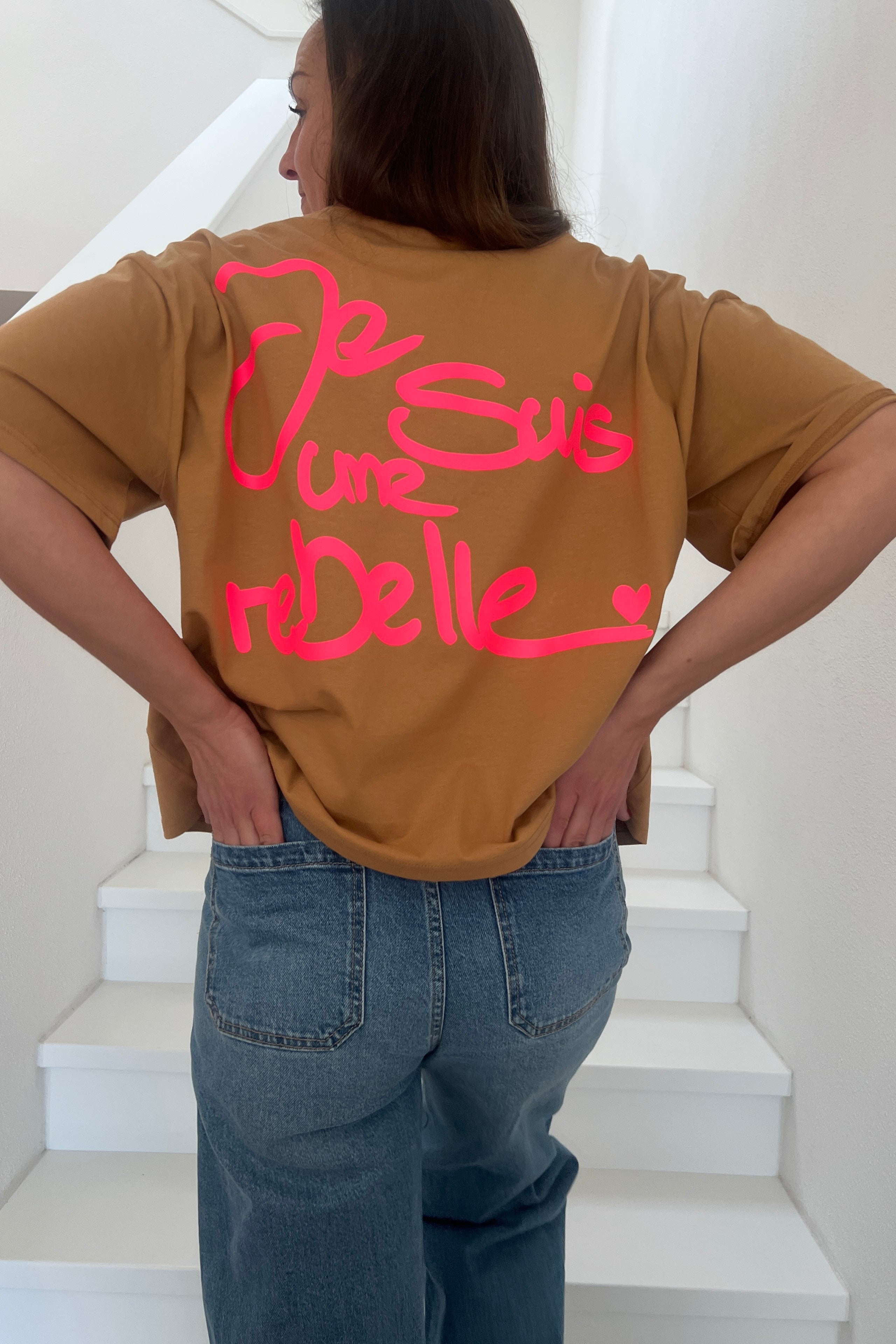 Shirt UNE REBELLE ocker/ neon pink NEUER SCHNITT