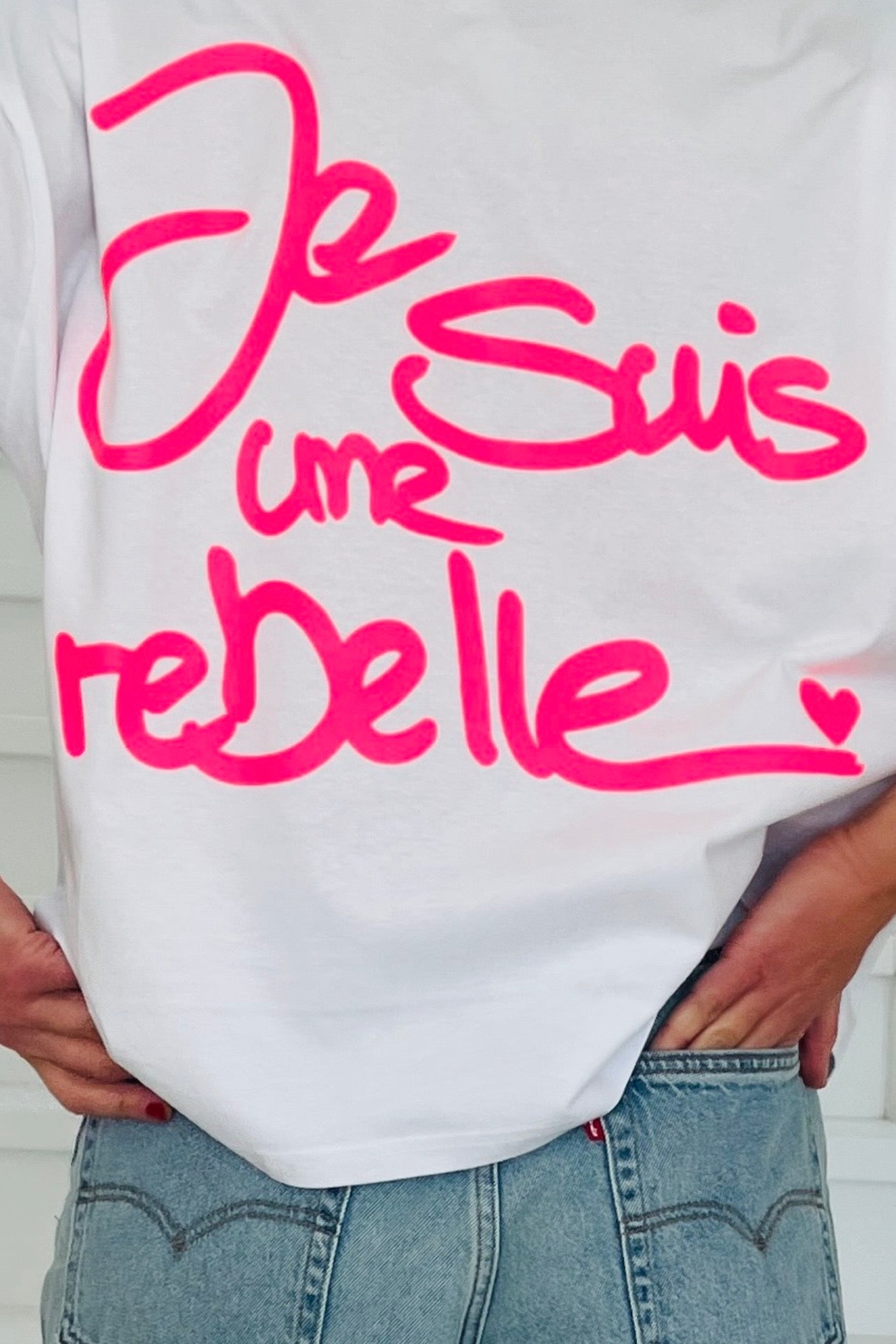 Shirt UNE REBELLE weiß/ neon pink NEUER SCHNITT