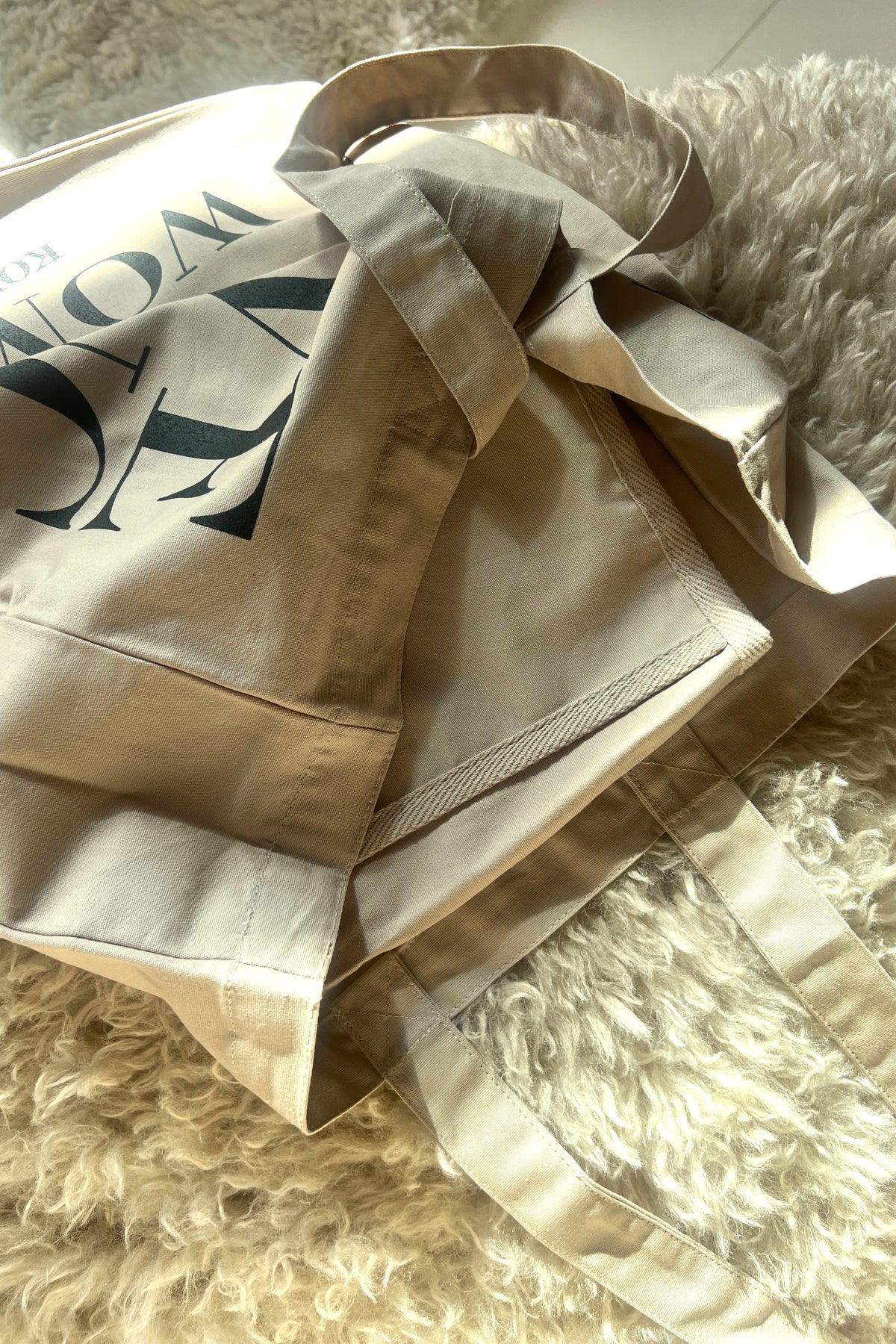 Bag LOVE BEING A WOMAN