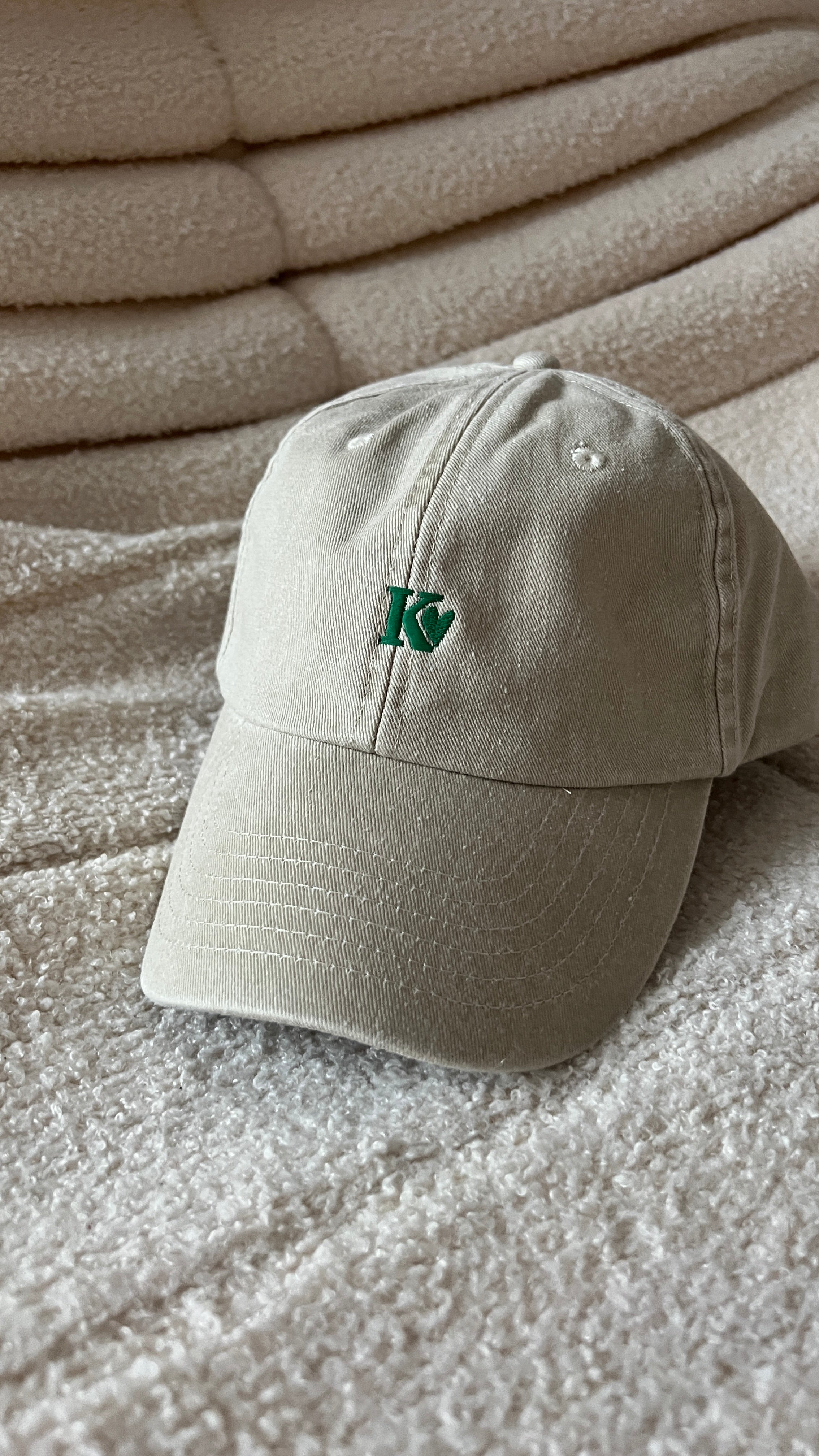 CAP K Love vintage beige/ green