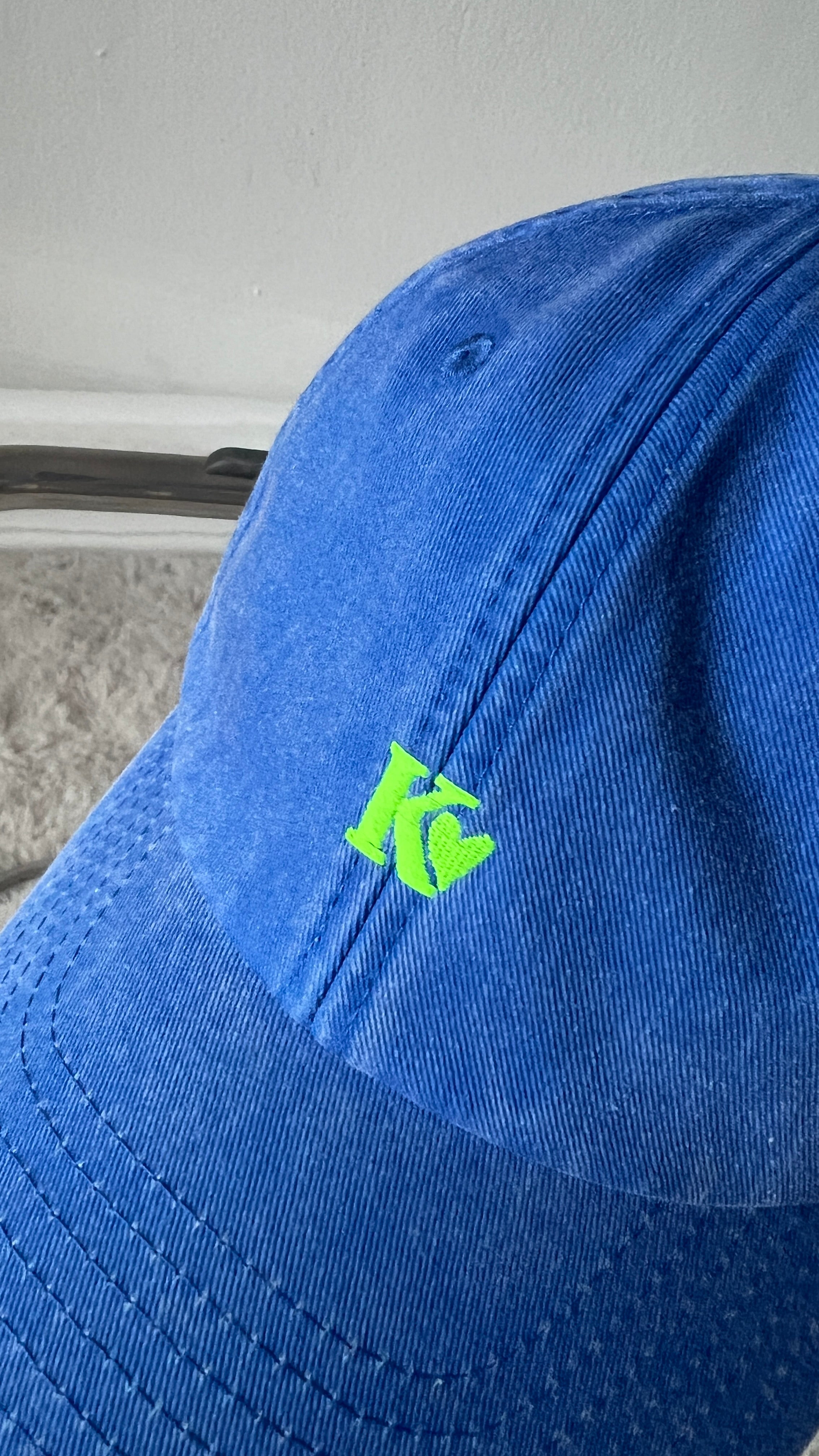 CAP K Love vintage blue/ neon green