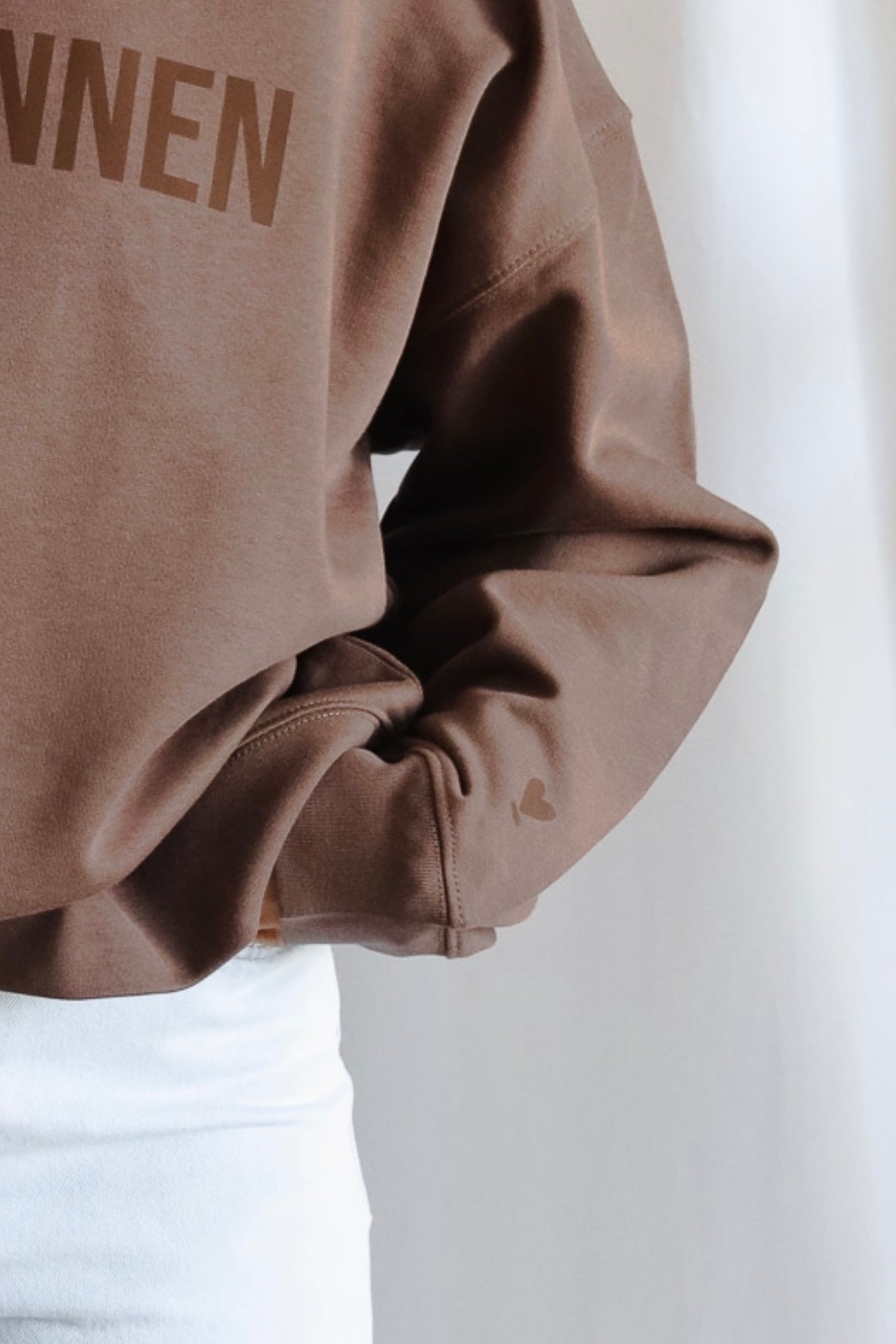 Hoodie Crop KOMPLIZINNEN Logo brown