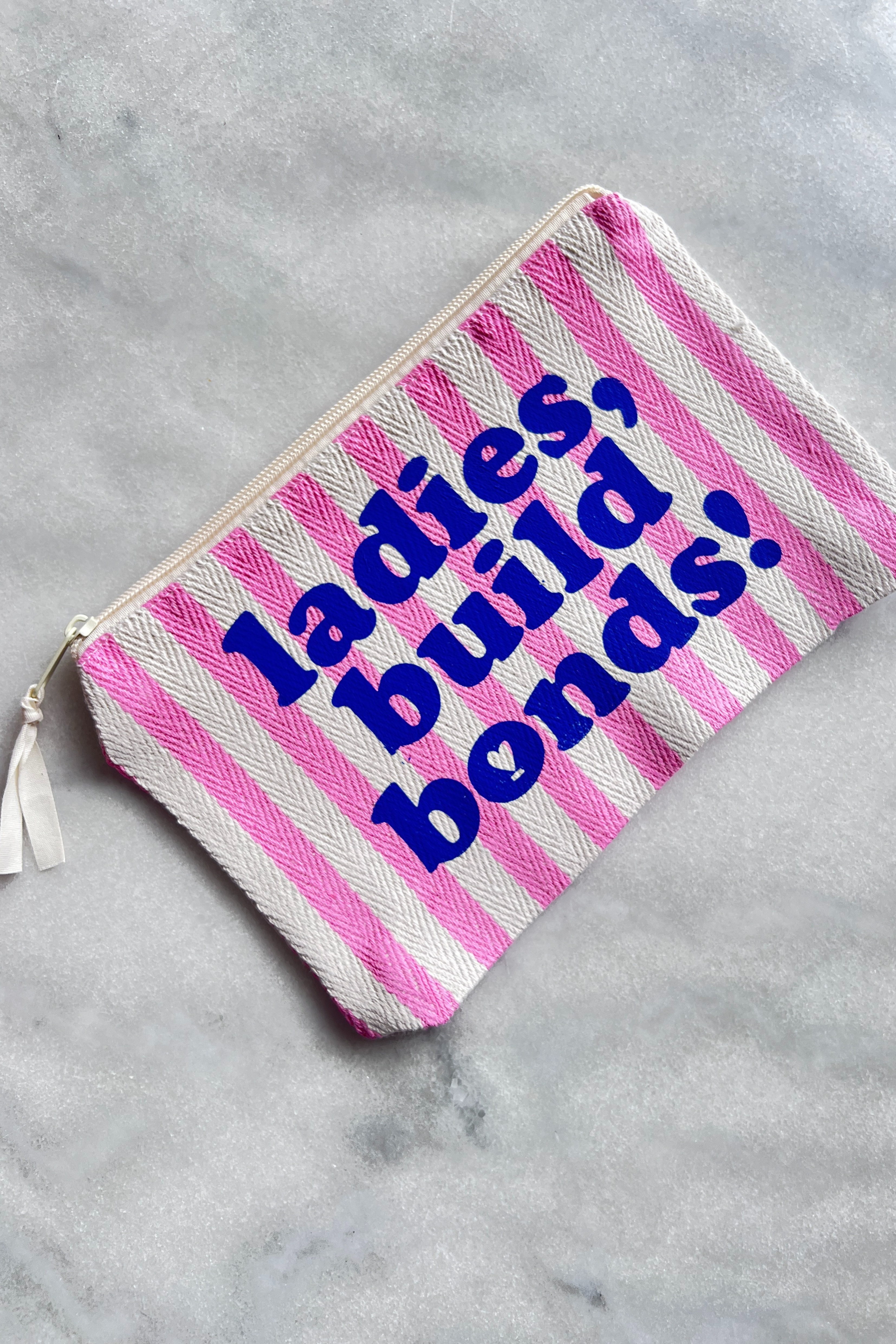 Pouchette LADIES BUILD BONDS!