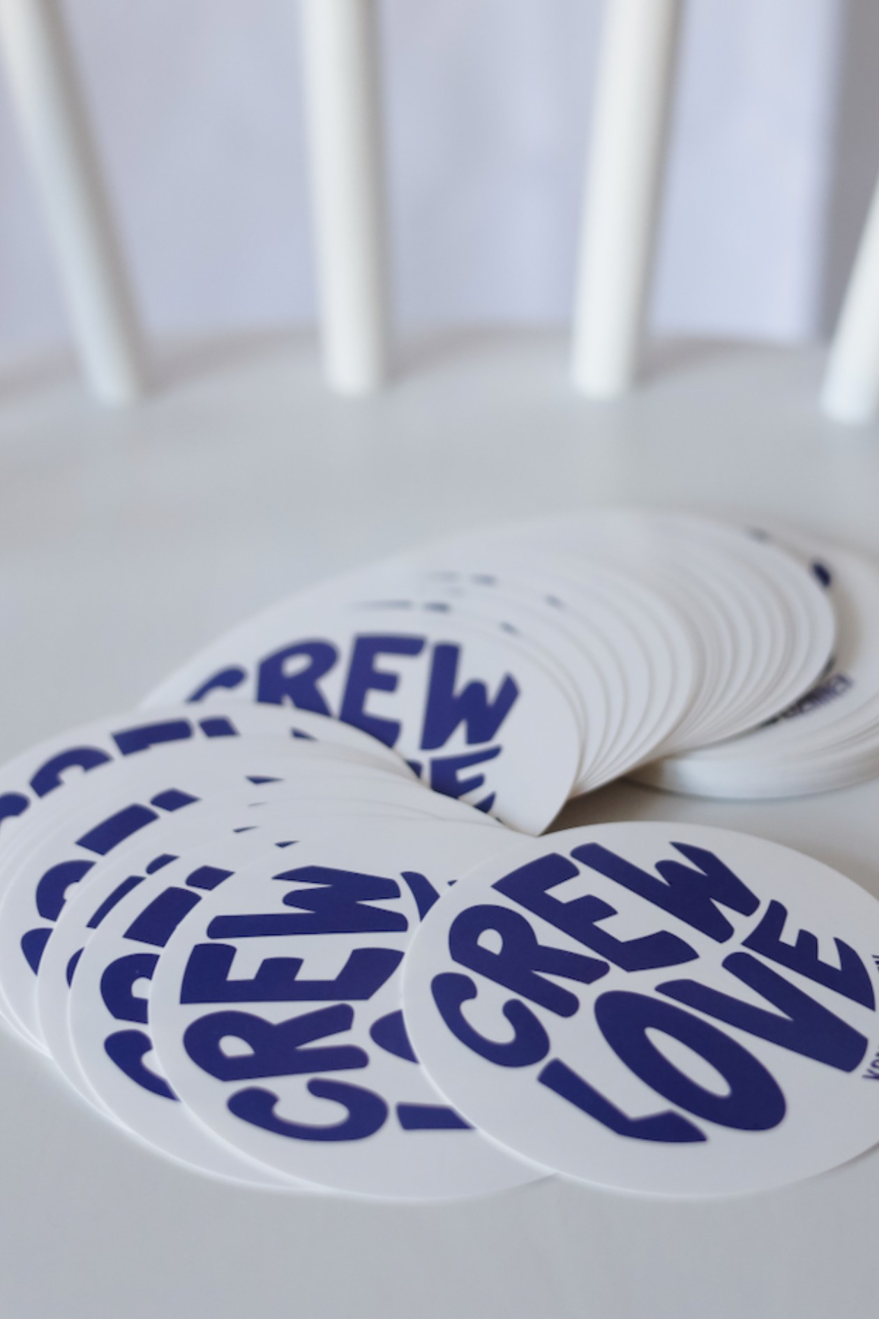 CREWLOVE Aufkleber lila