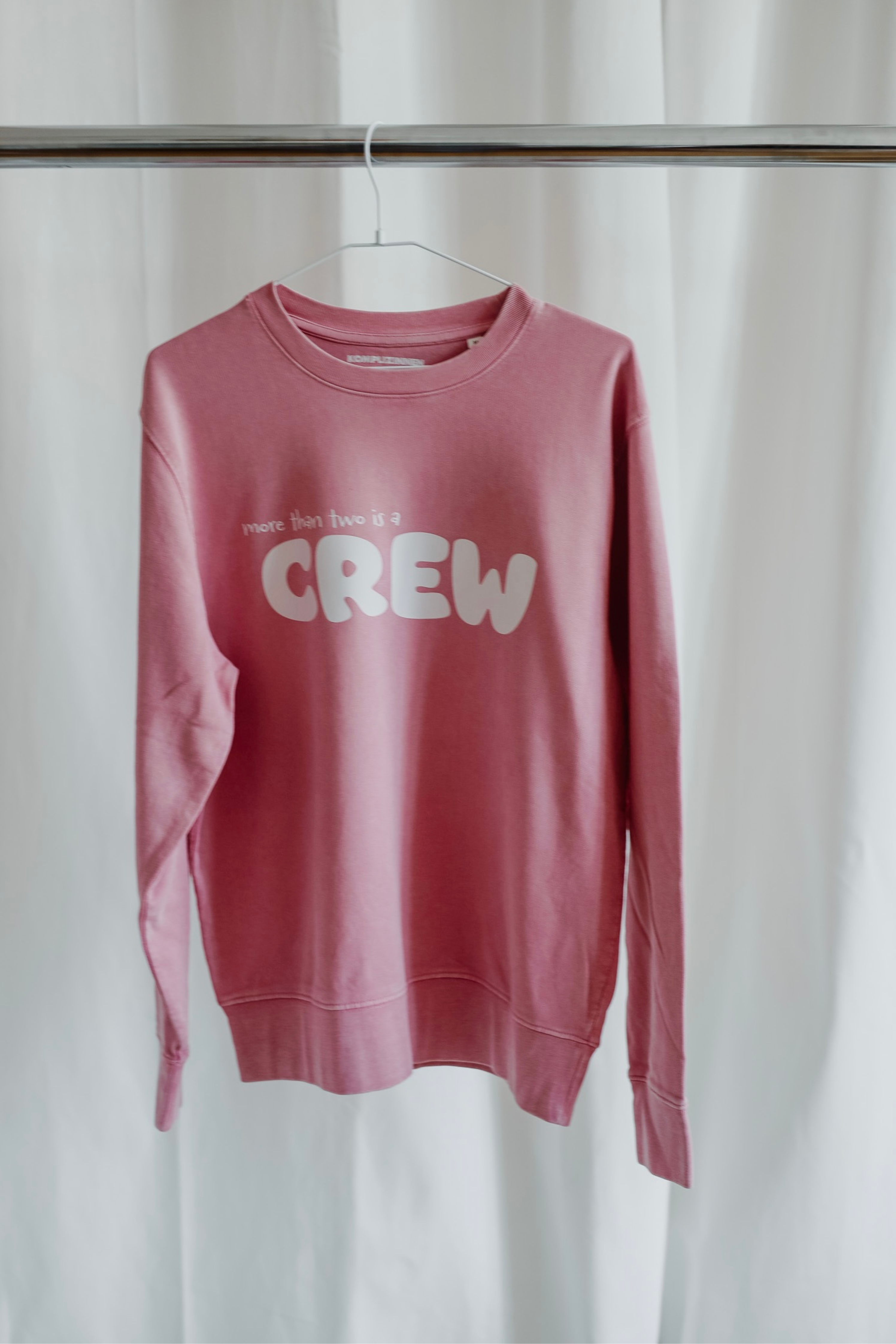 CREWLOVE MORE THAN TWO Sweater pink/ weiß
