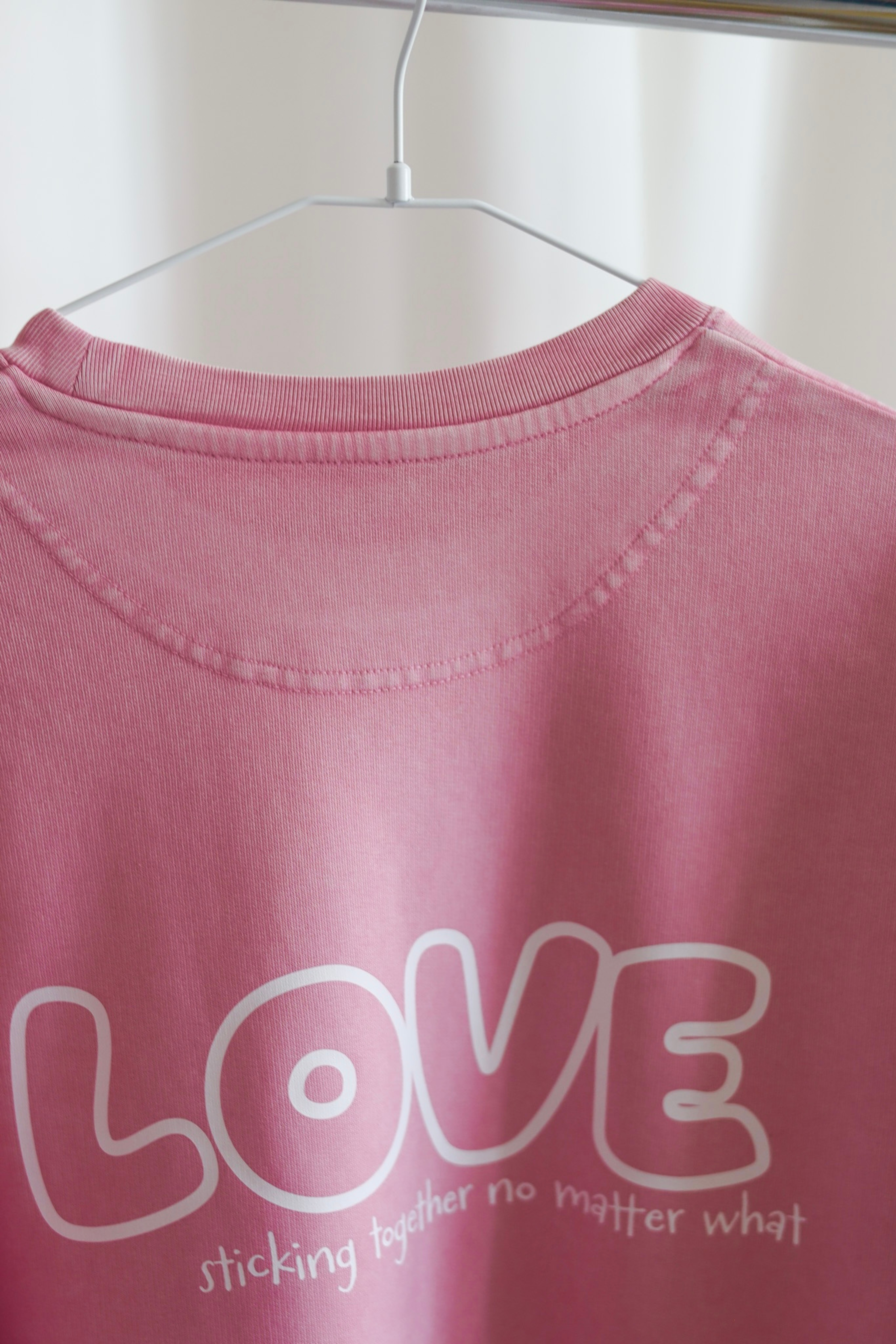 CREWLOVE MORE THAN TWO Sweater pink/ weiß