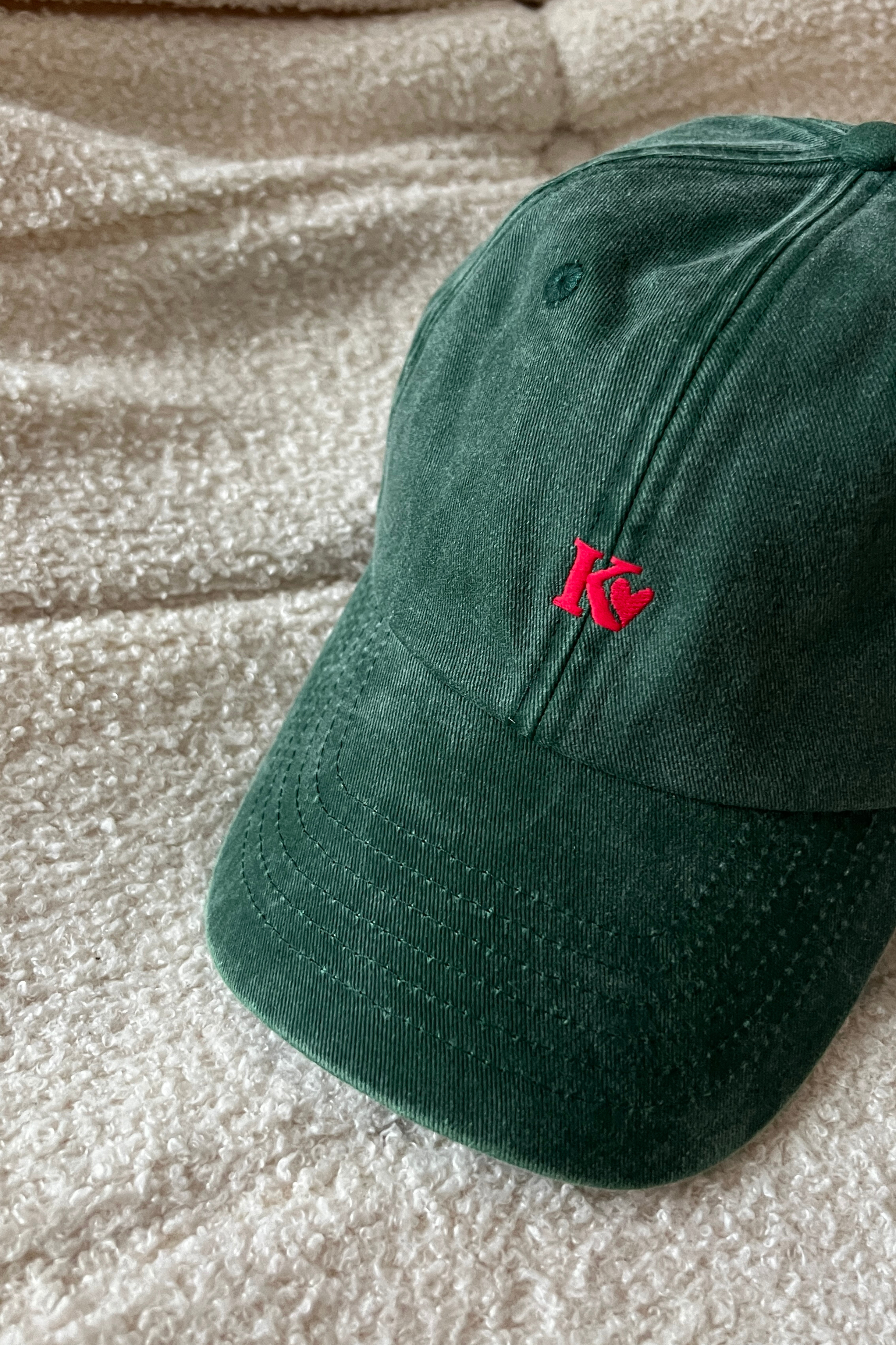 CAP K Love vintage green/ red