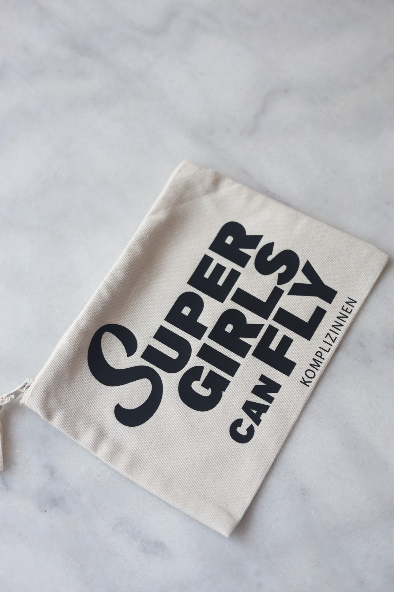 Pouch SUPERGIRLS beige/ black
