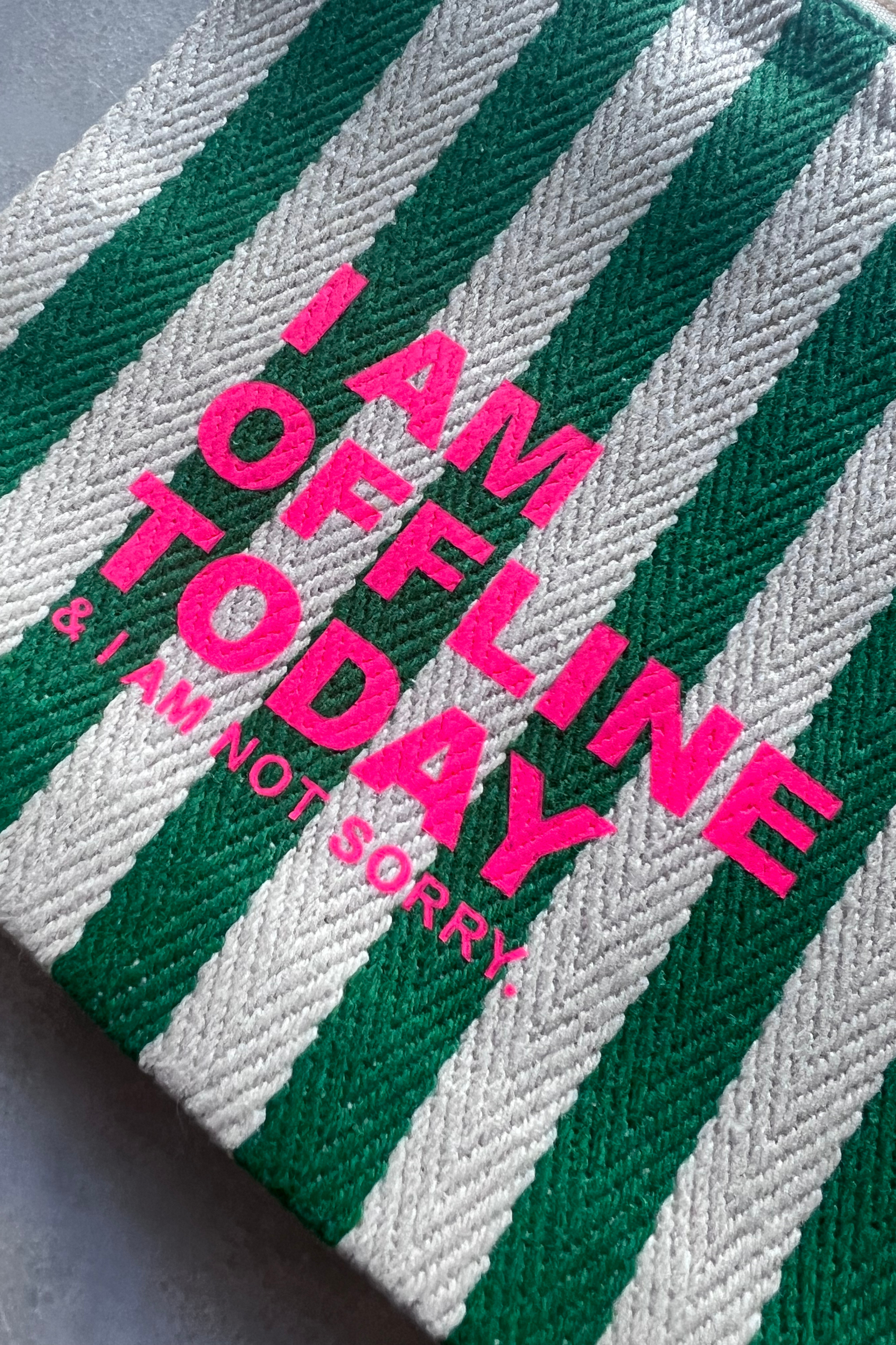 Pouchette OFFLINE green stripes
