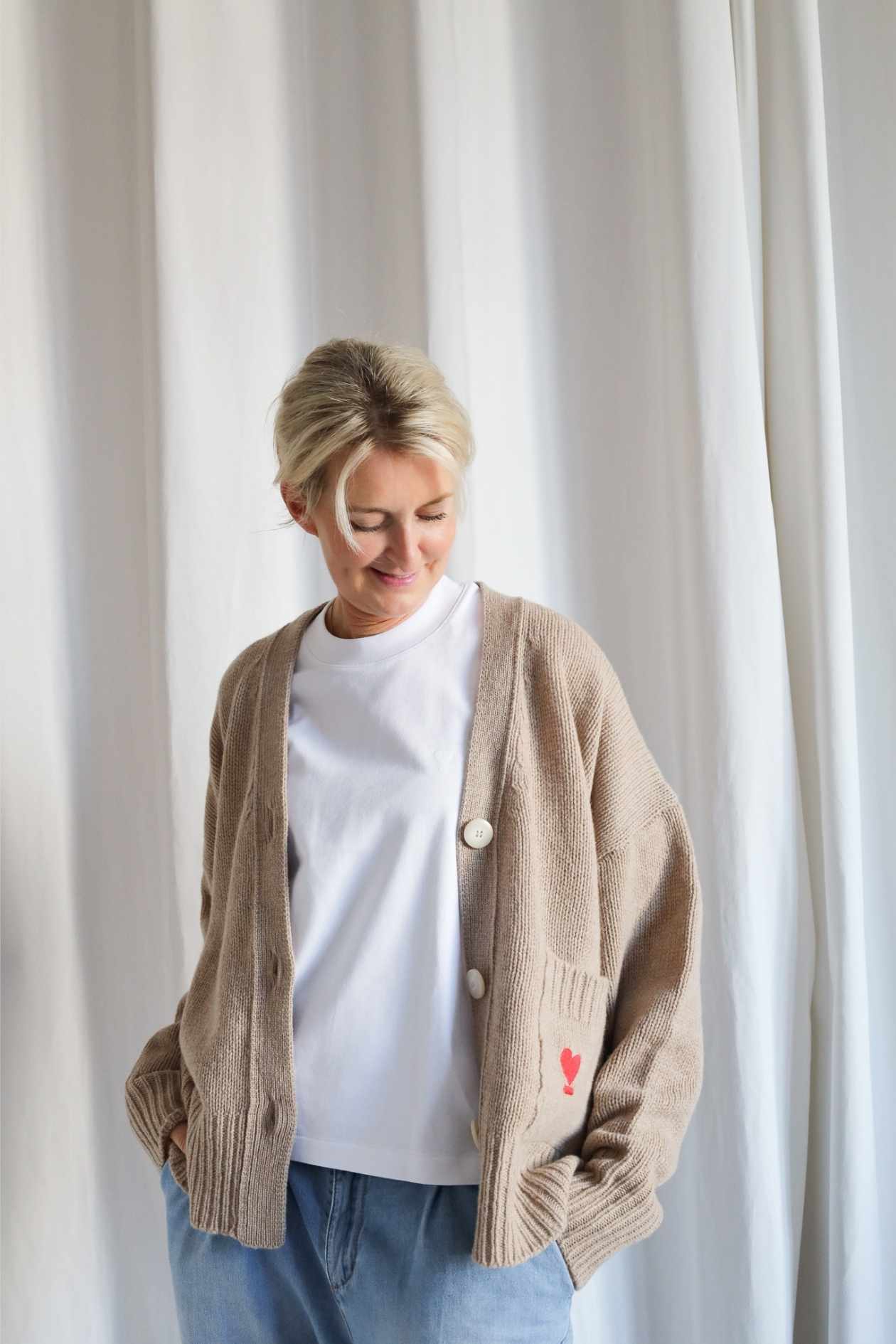 Cardigan WE LIFT LOVE beige